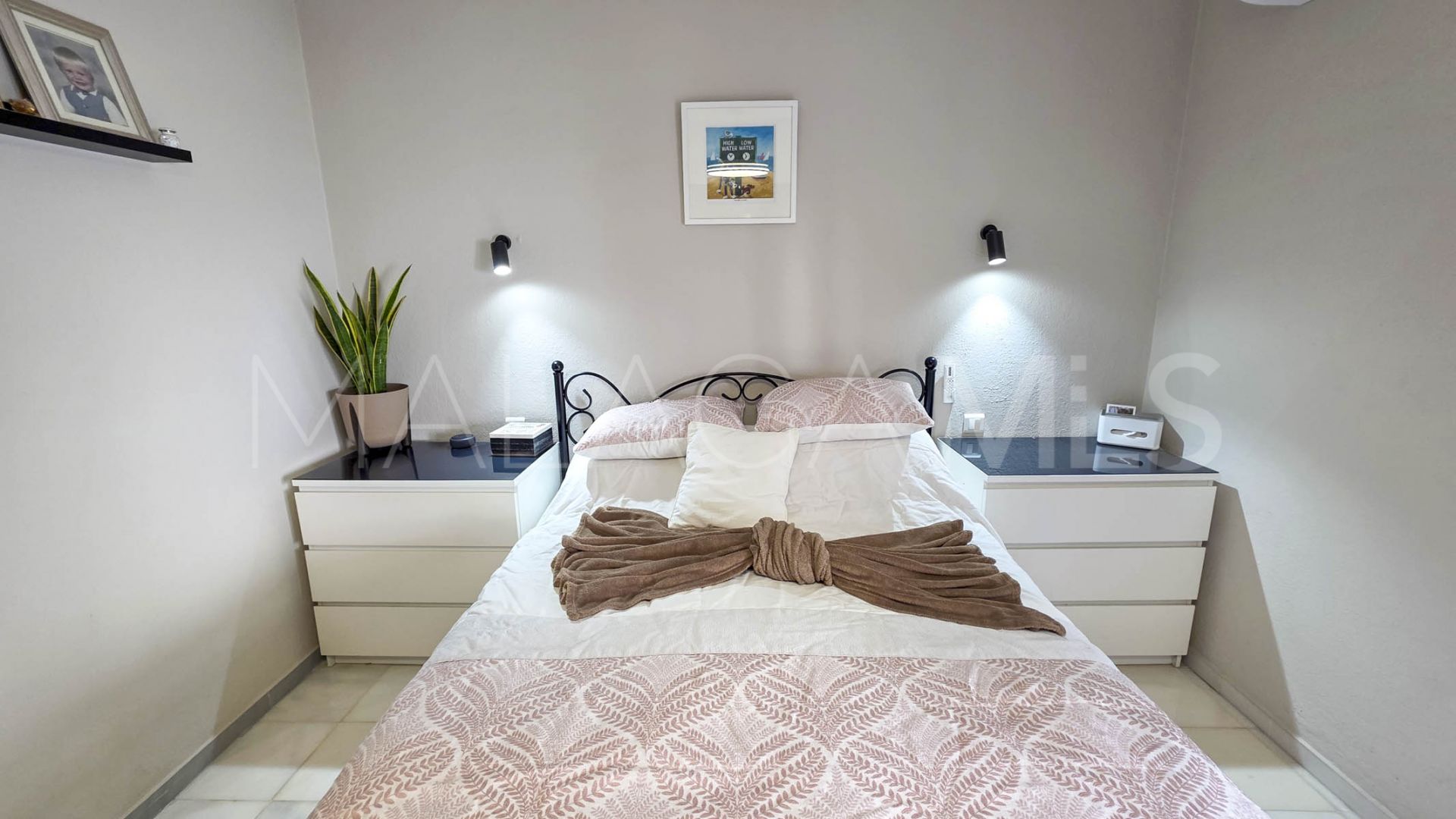 Casa for sale in La Duquesa