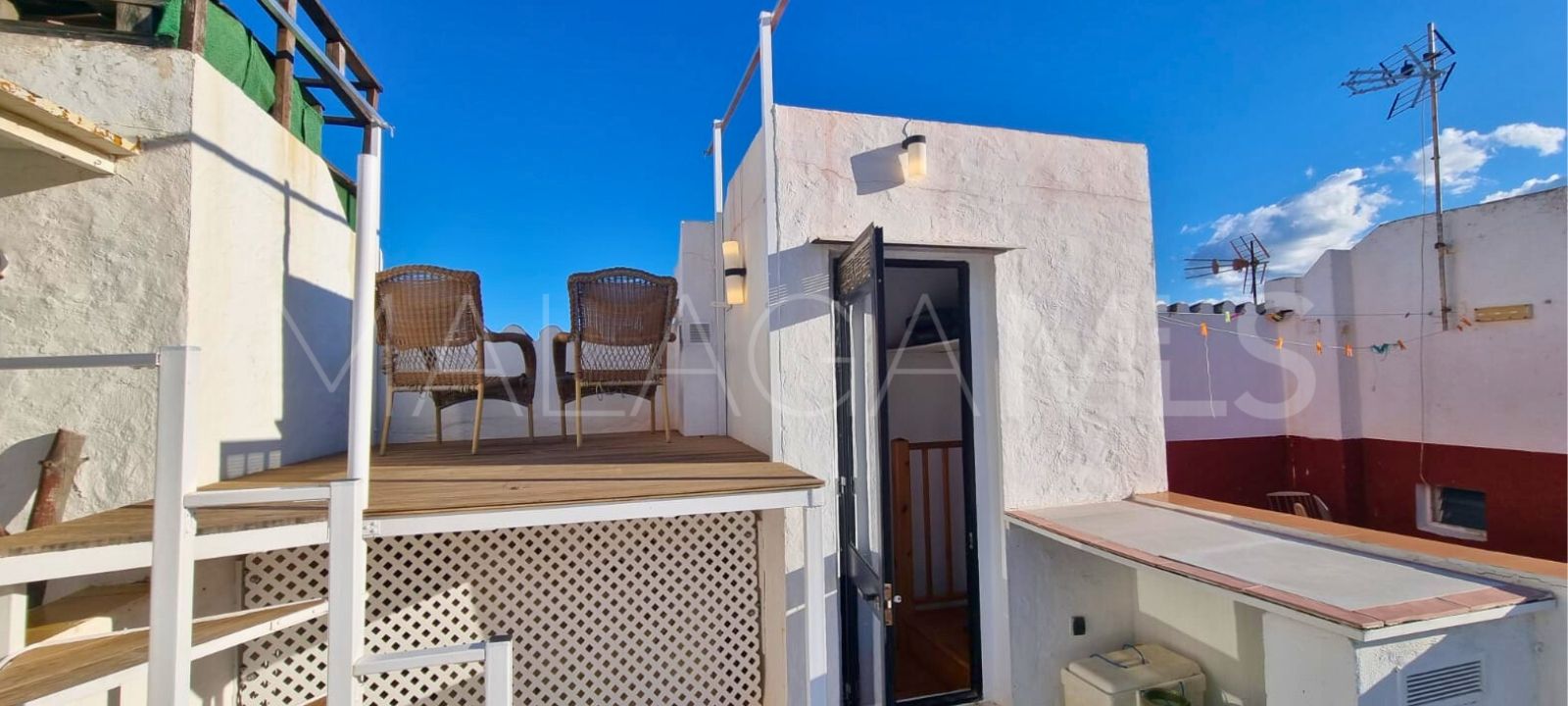 Radhus for sale in Chullera