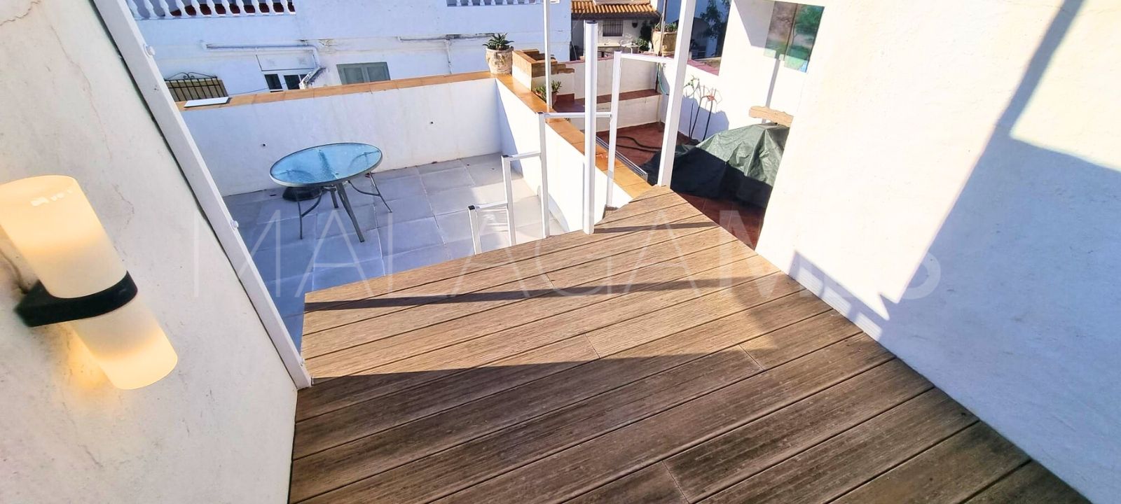 Radhus for sale in Chullera