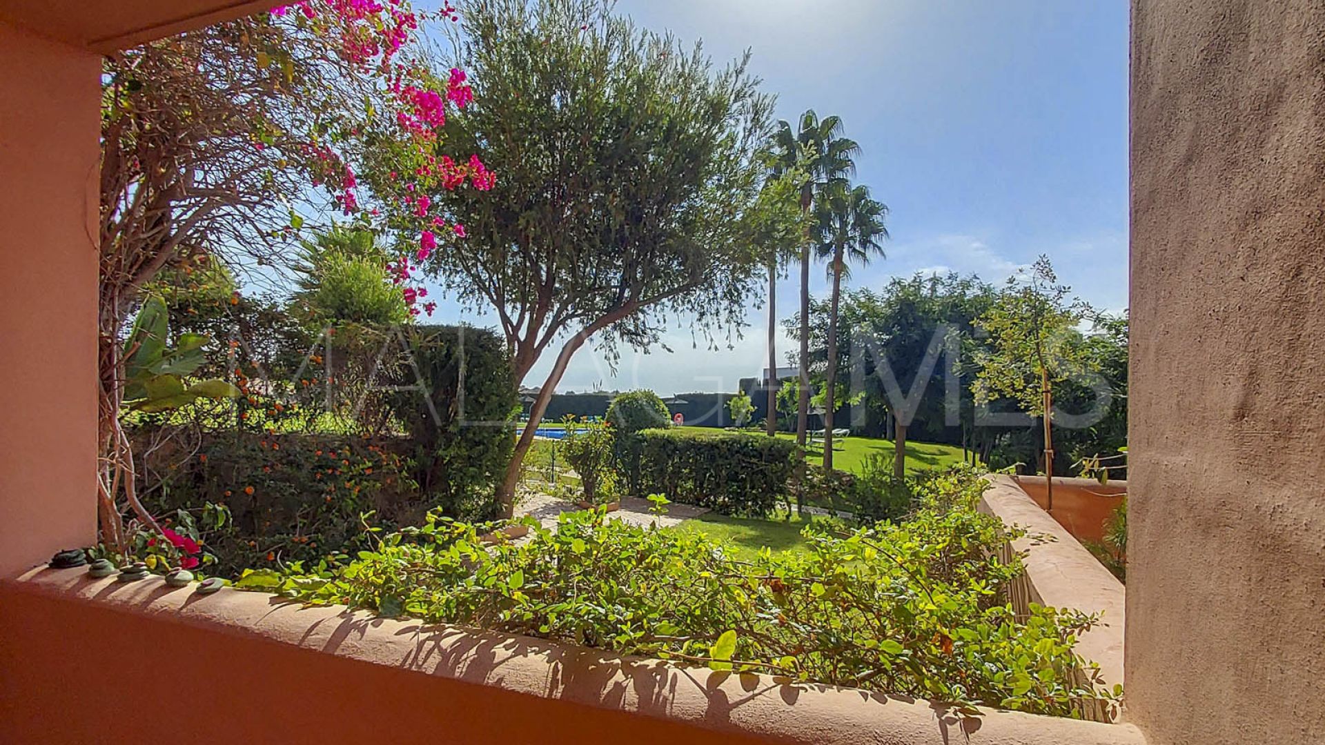 For sale 2 bedrooms ground floor apartment in La Duquesa