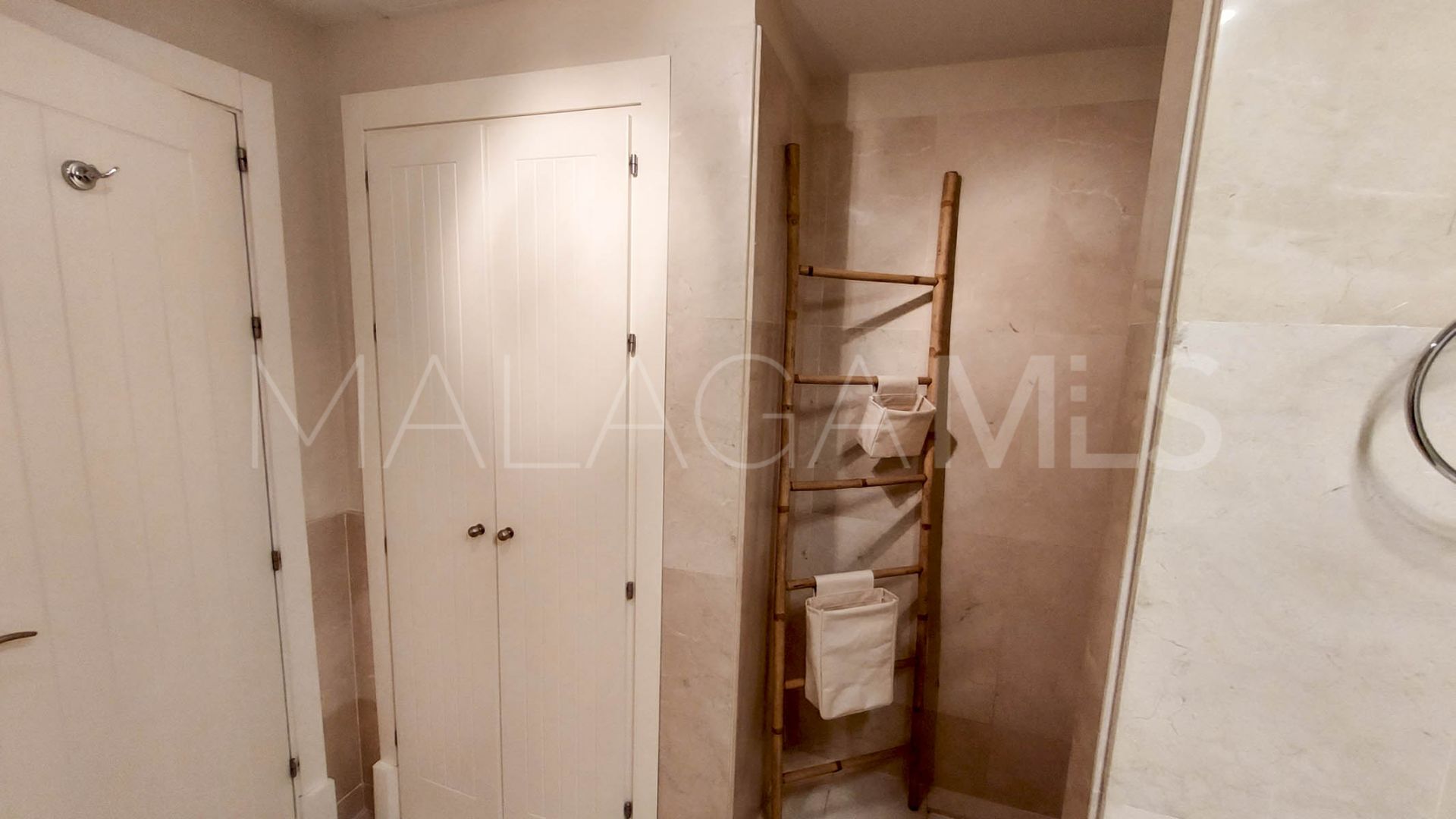 For sale 2 bedrooms ground floor apartment in La Duquesa