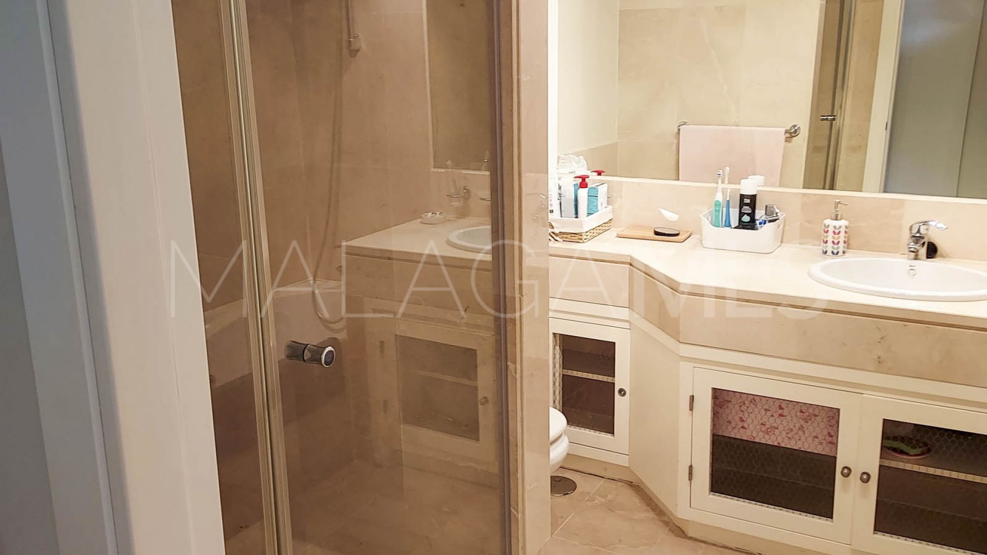 For sale 2 bedrooms ground floor apartment in La Duquesa