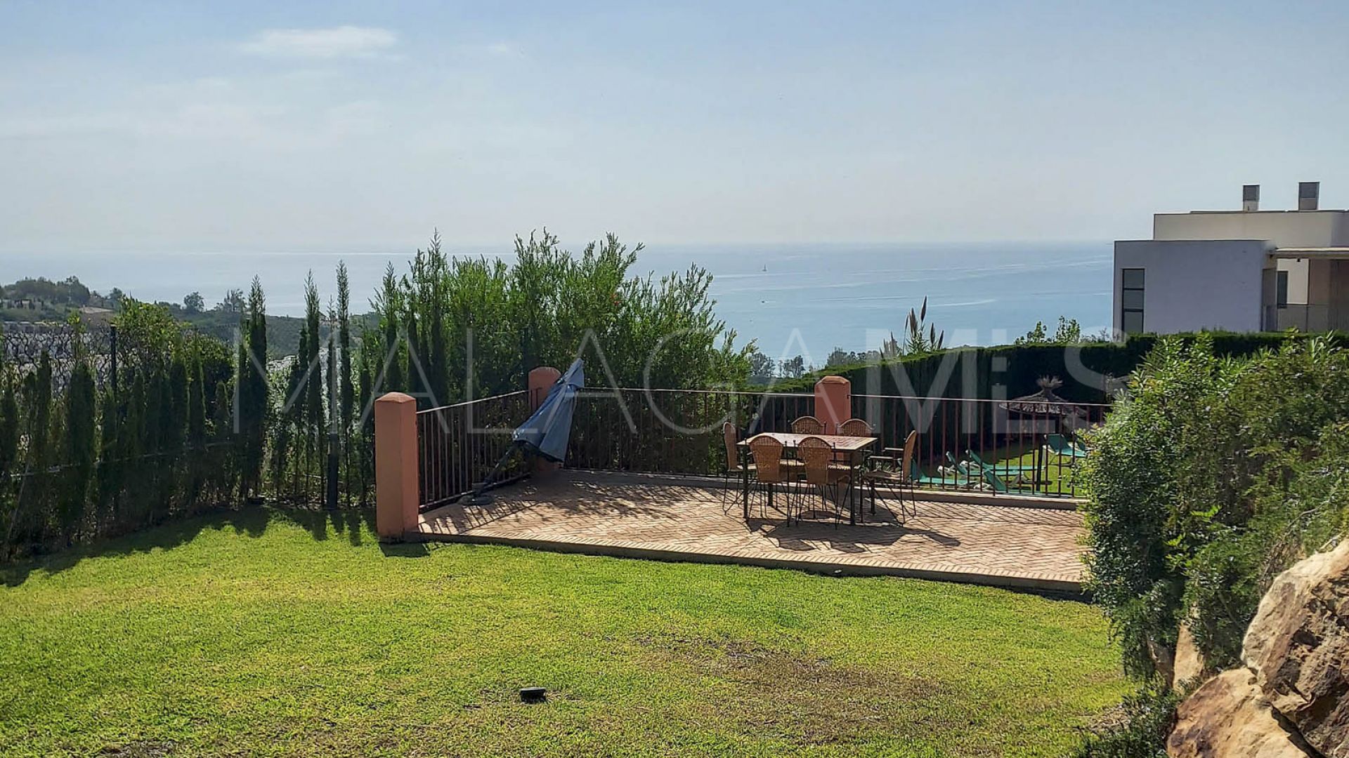 For sale 2 bedrooms ground floor apartment in La Duquesa