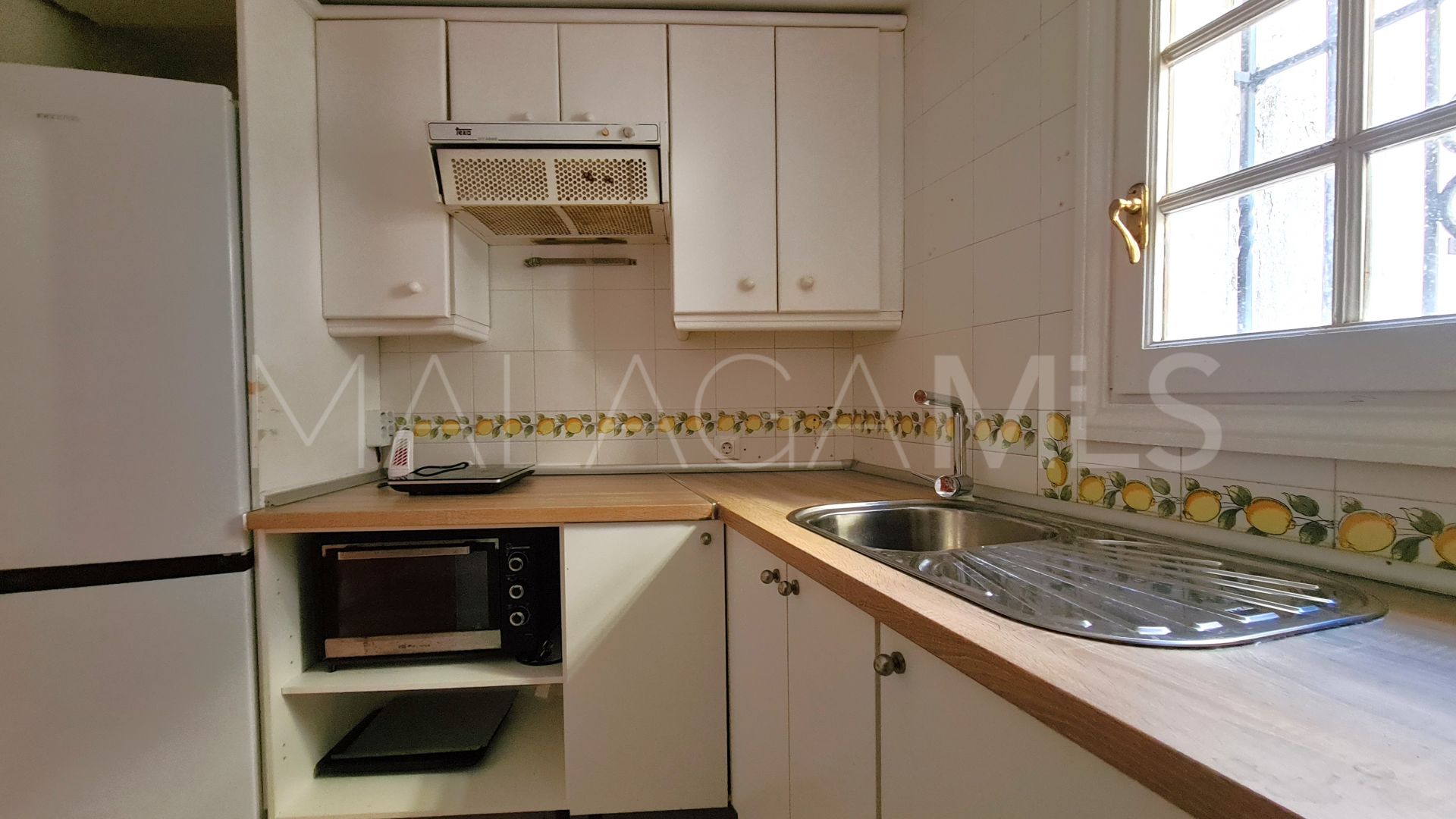 Radhus for sale in Guadalmina Baja