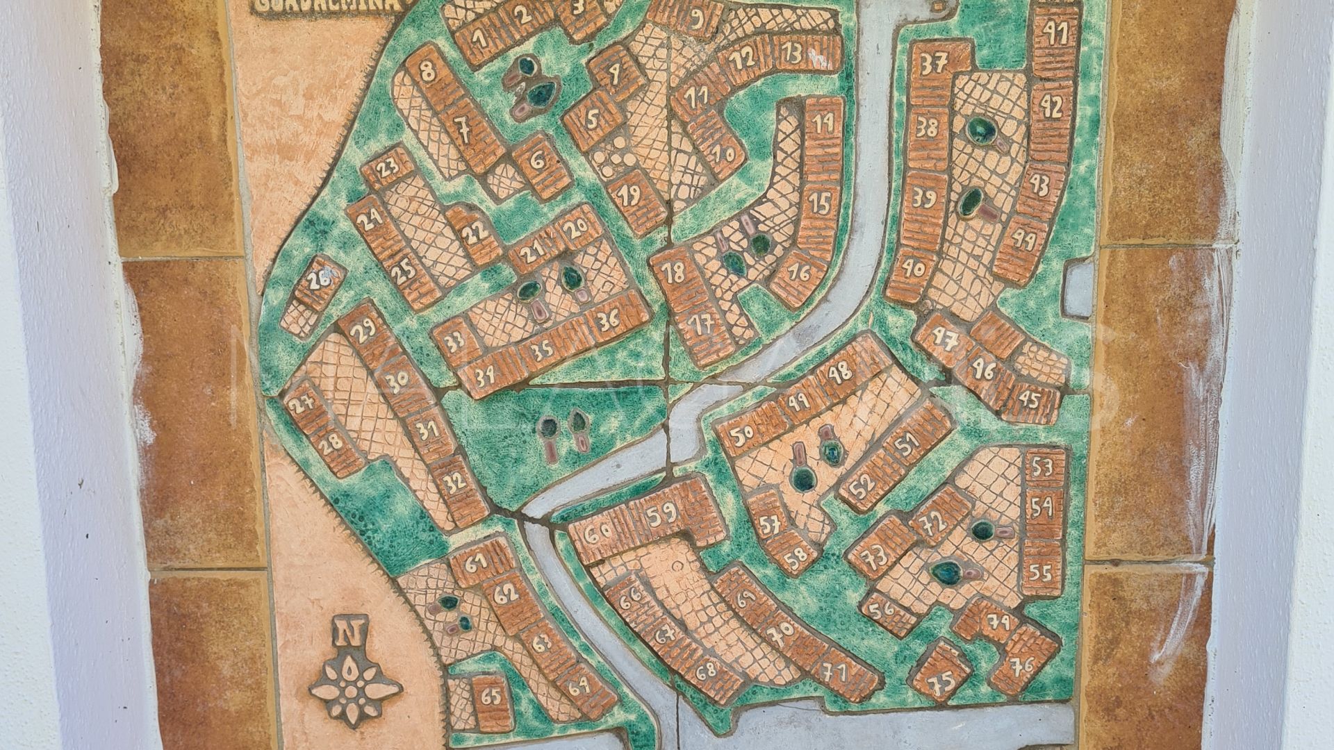 Radhus for sale in Guadalmina Baja