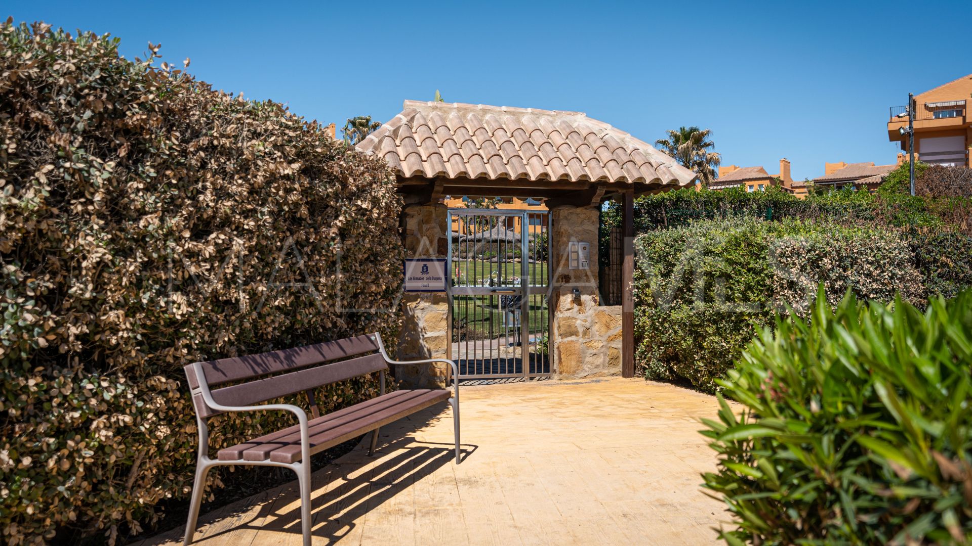 Apartment for sale in Los Granados de Duquesa with 3 bedrooms