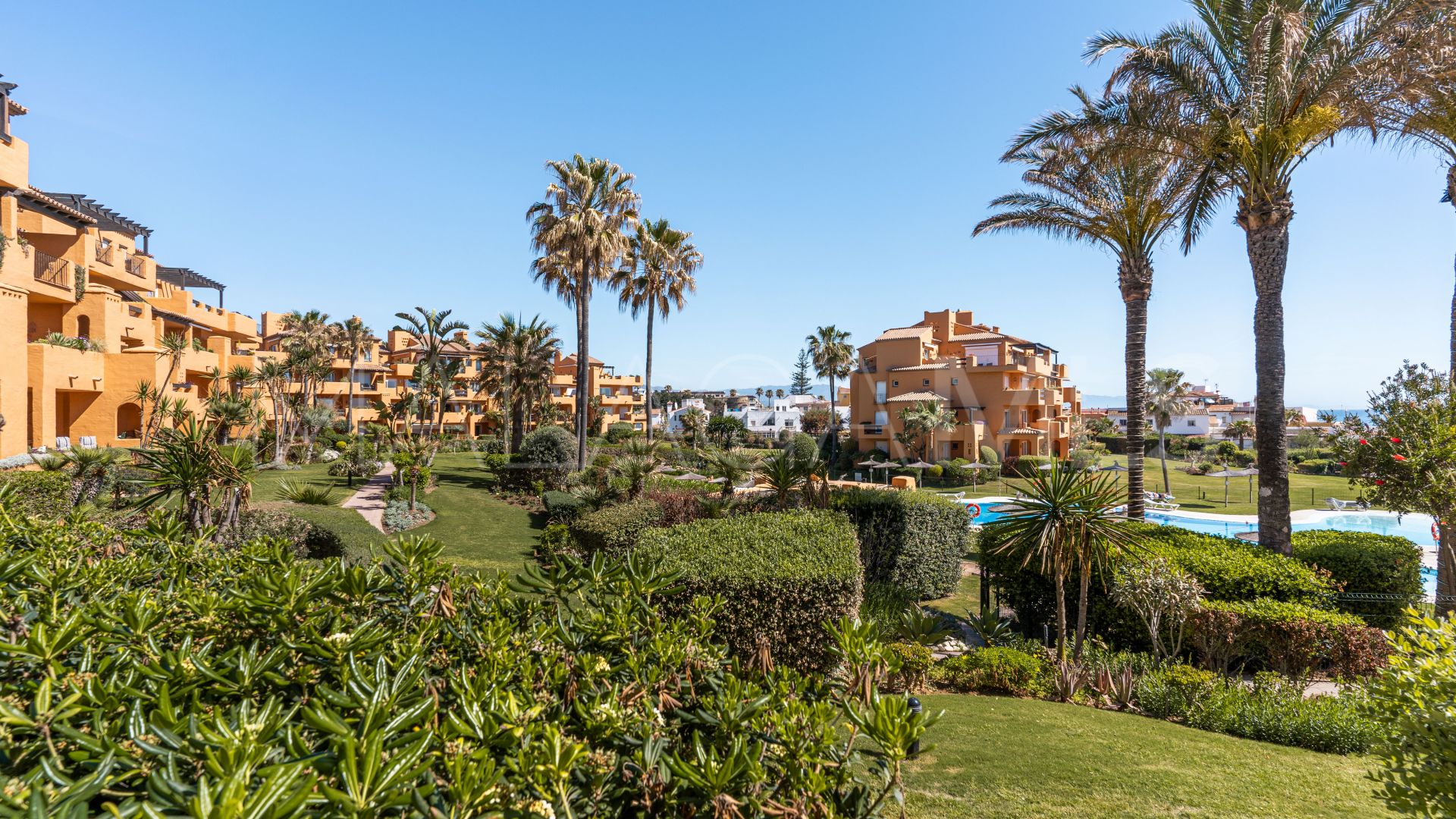 Apartment for sale in Los Granados de Duquesa with 3 bedrooms
