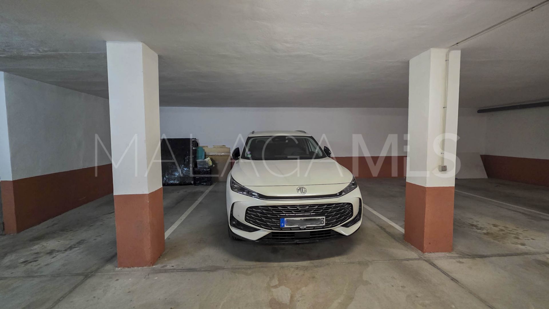 Se vende apartamento planta baja in Casares Playa