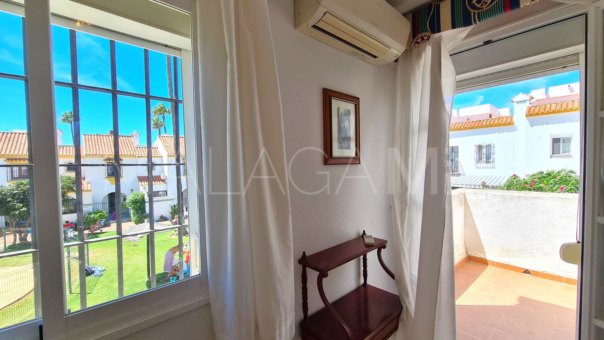 Doppelhaushälfte for sale in Marina de Casares