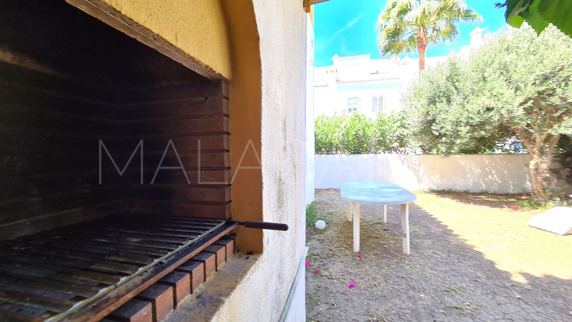 Doppelhaushälfte for sale in Marina de Casares