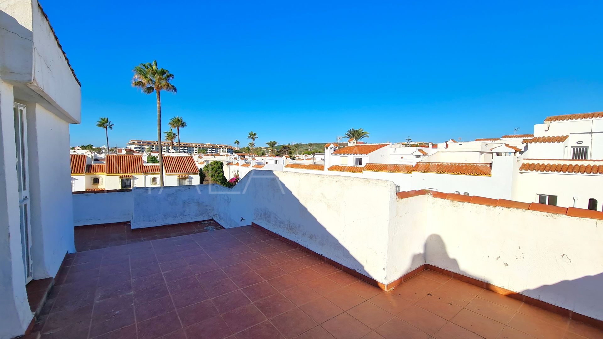 Doppelhaushälfte for sale in Marina de Casares