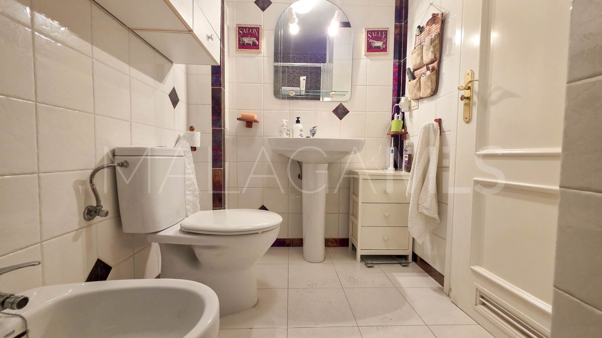 3 bedrooms Sabinillas apartment for sale