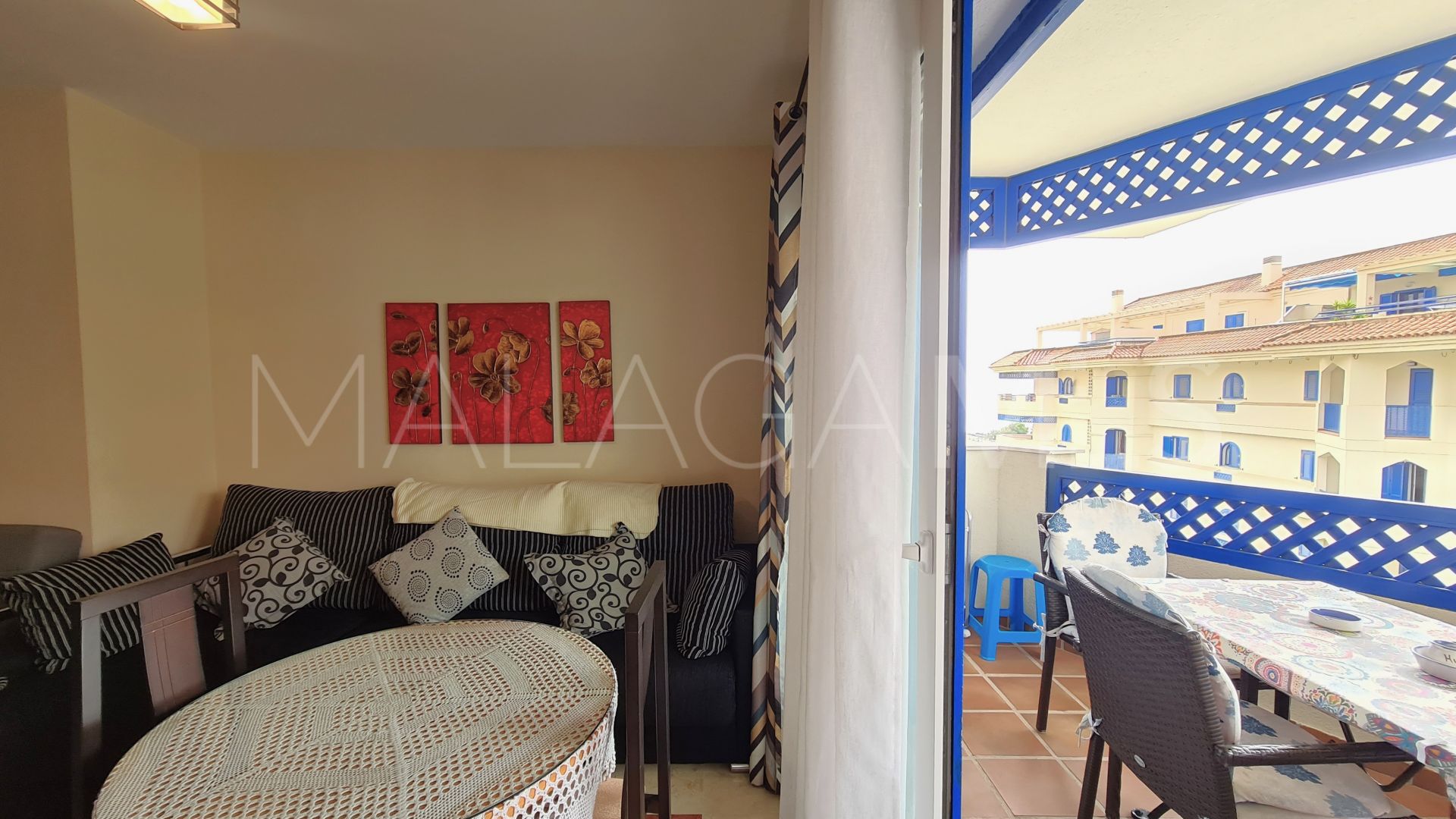 Sabinillas, apartamento a la venta