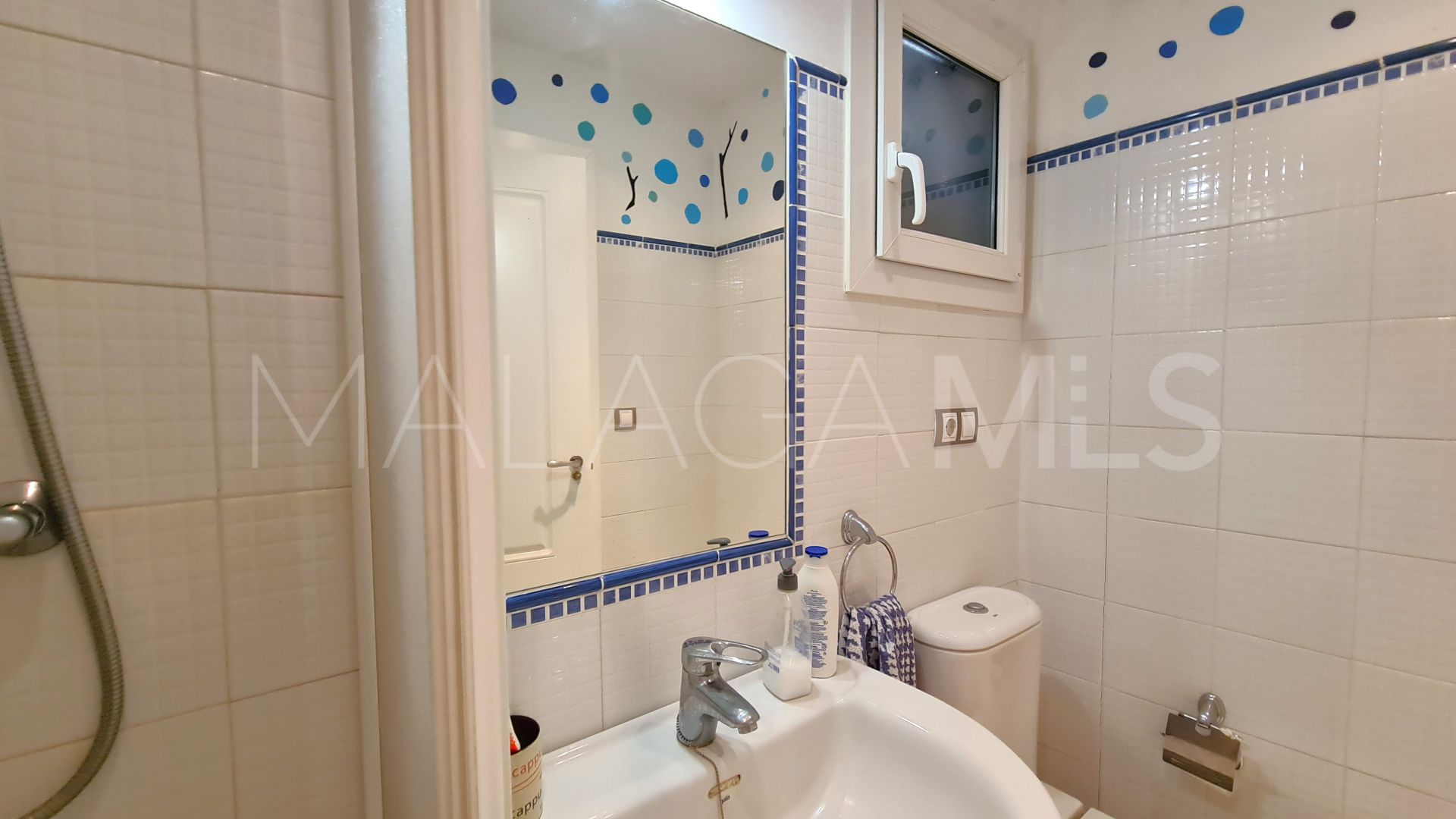 Sabinillas, apartamento a la venta