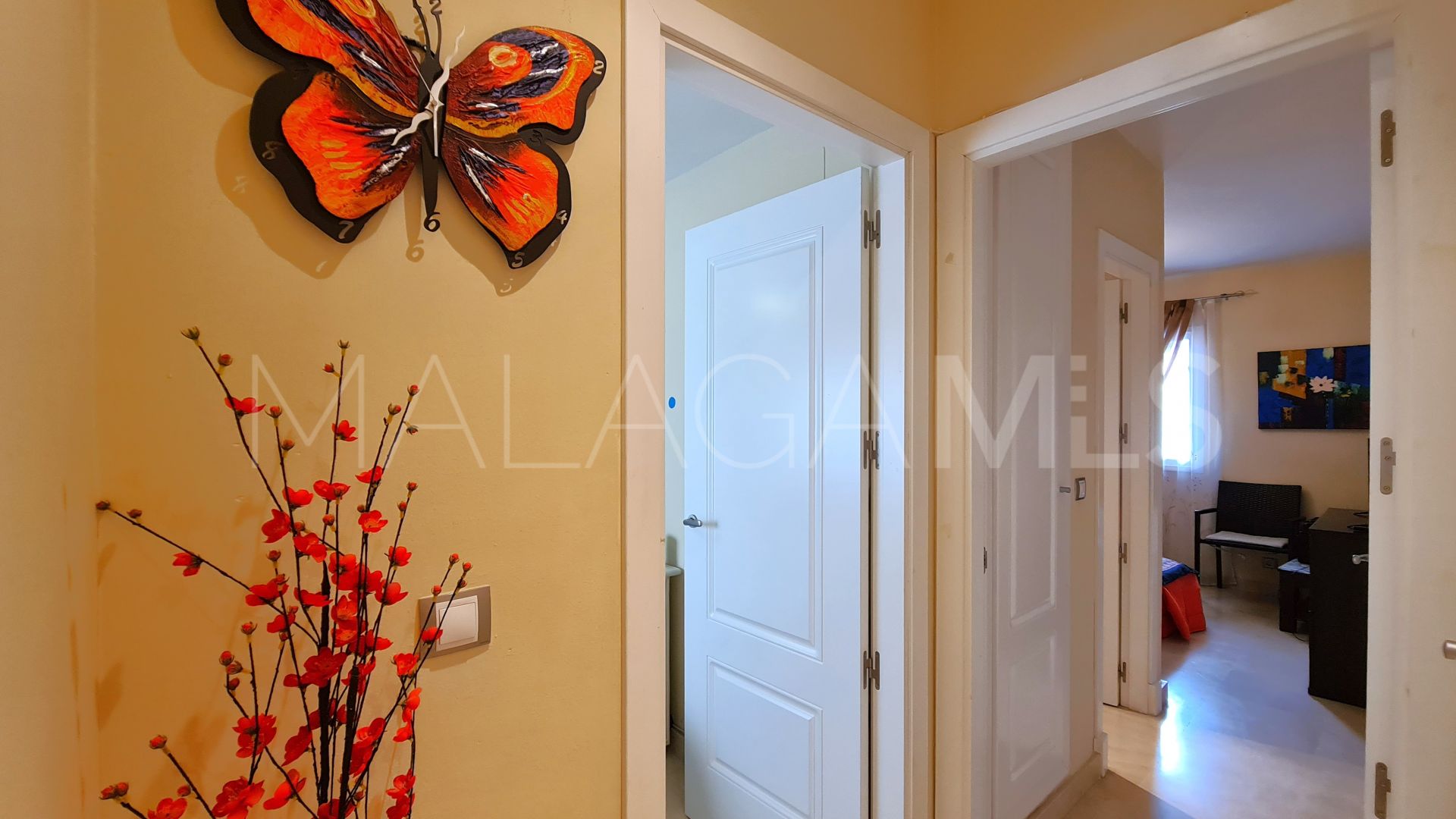 Sabinillas, apartamento a la venta