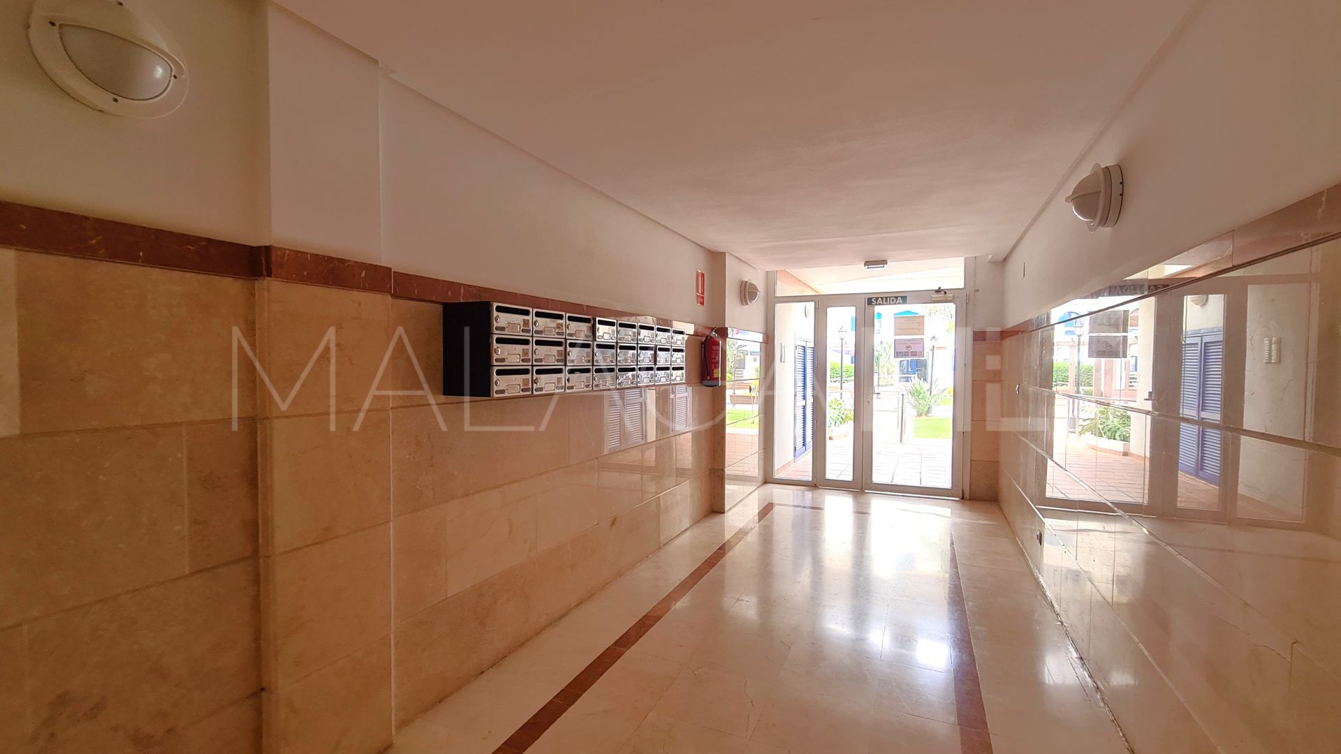 Sabinillas, apartamento a la venta