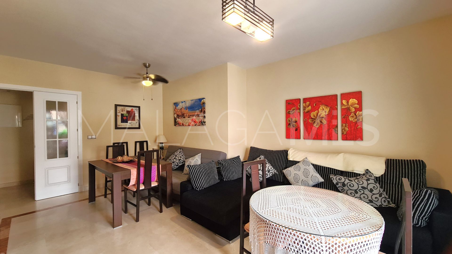 Sabinillas, apartamento a la venta