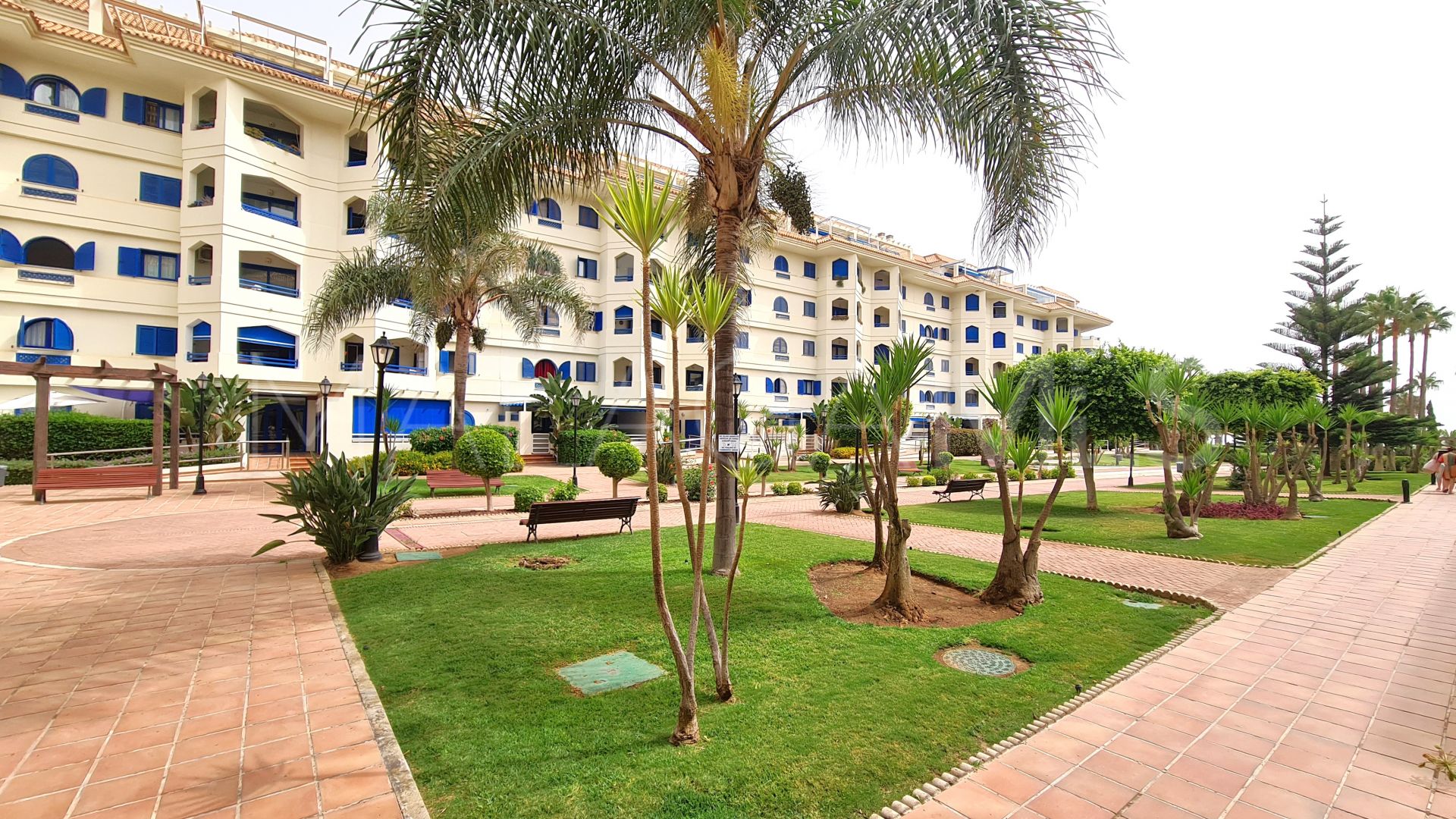 Sabinillas, apartamento a la venta