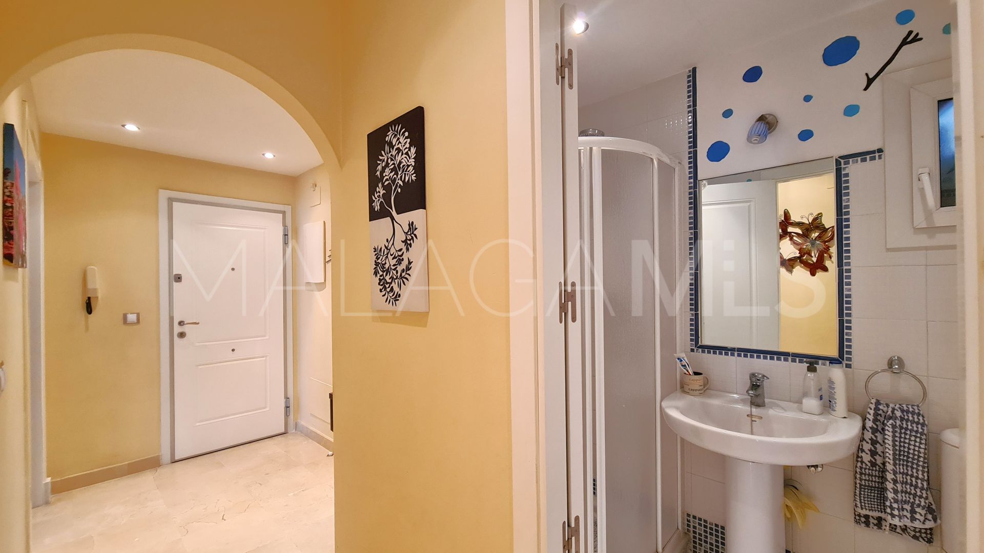 Sabinillas, apartamento a la venta