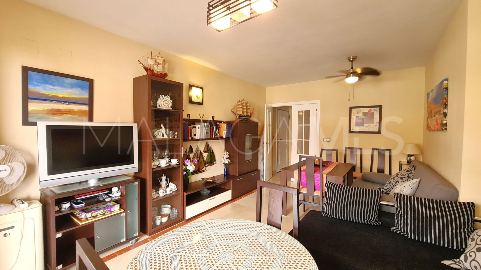 Sabinillas, apartamento a la venta