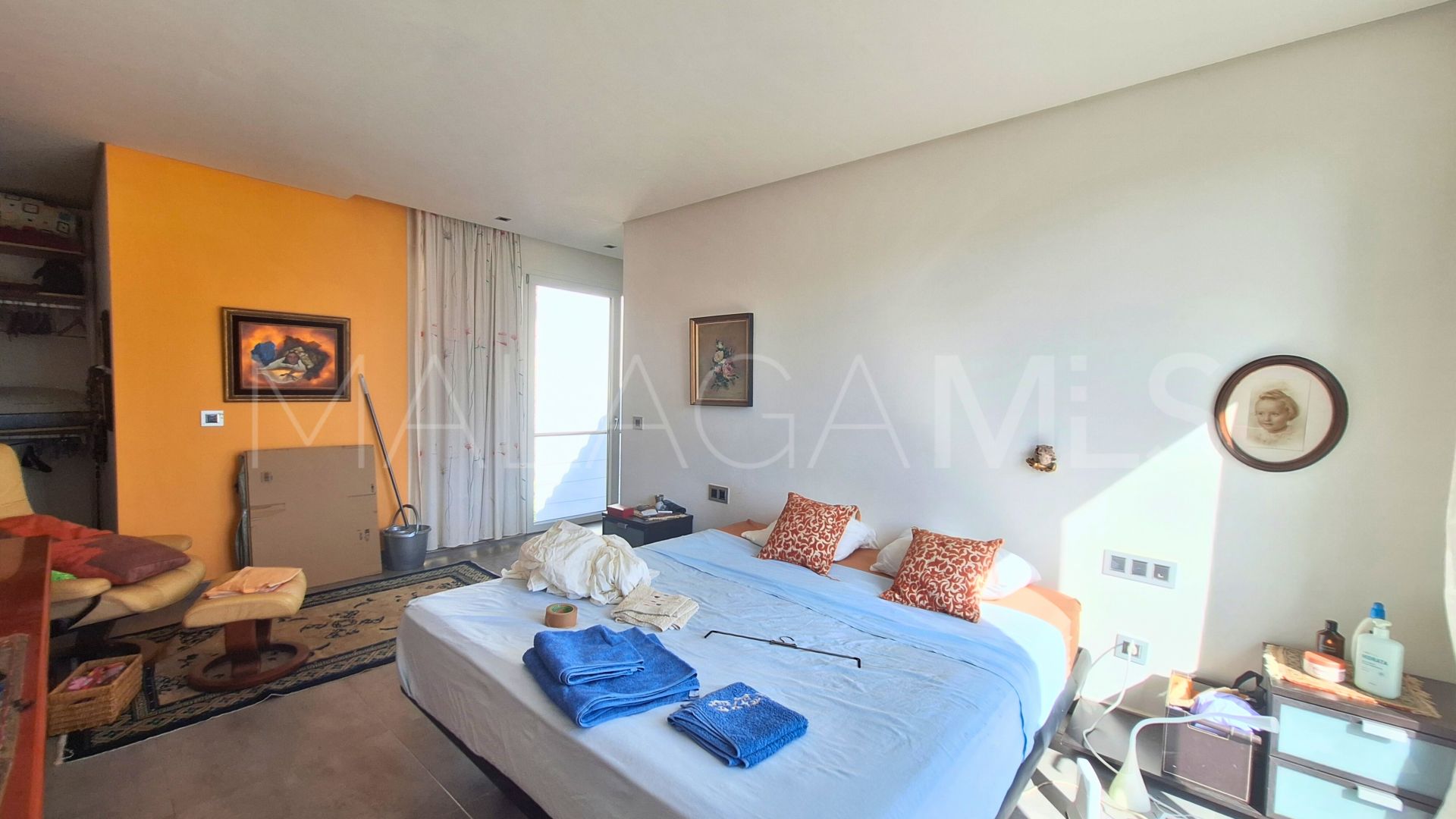 Villa for sale in Los Arqueros with 5 bedrooms