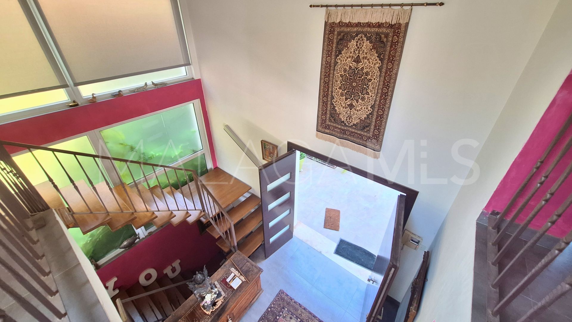 Villa for sale in Los Arqueros with 5 bedrooms