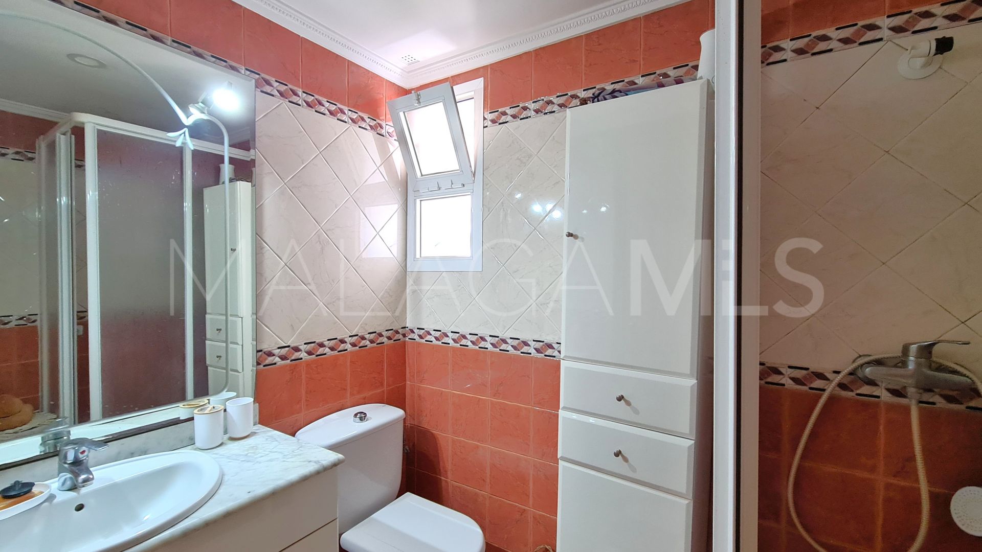 Estepona Ciudad, apartamento for sale with 3 bedrooms