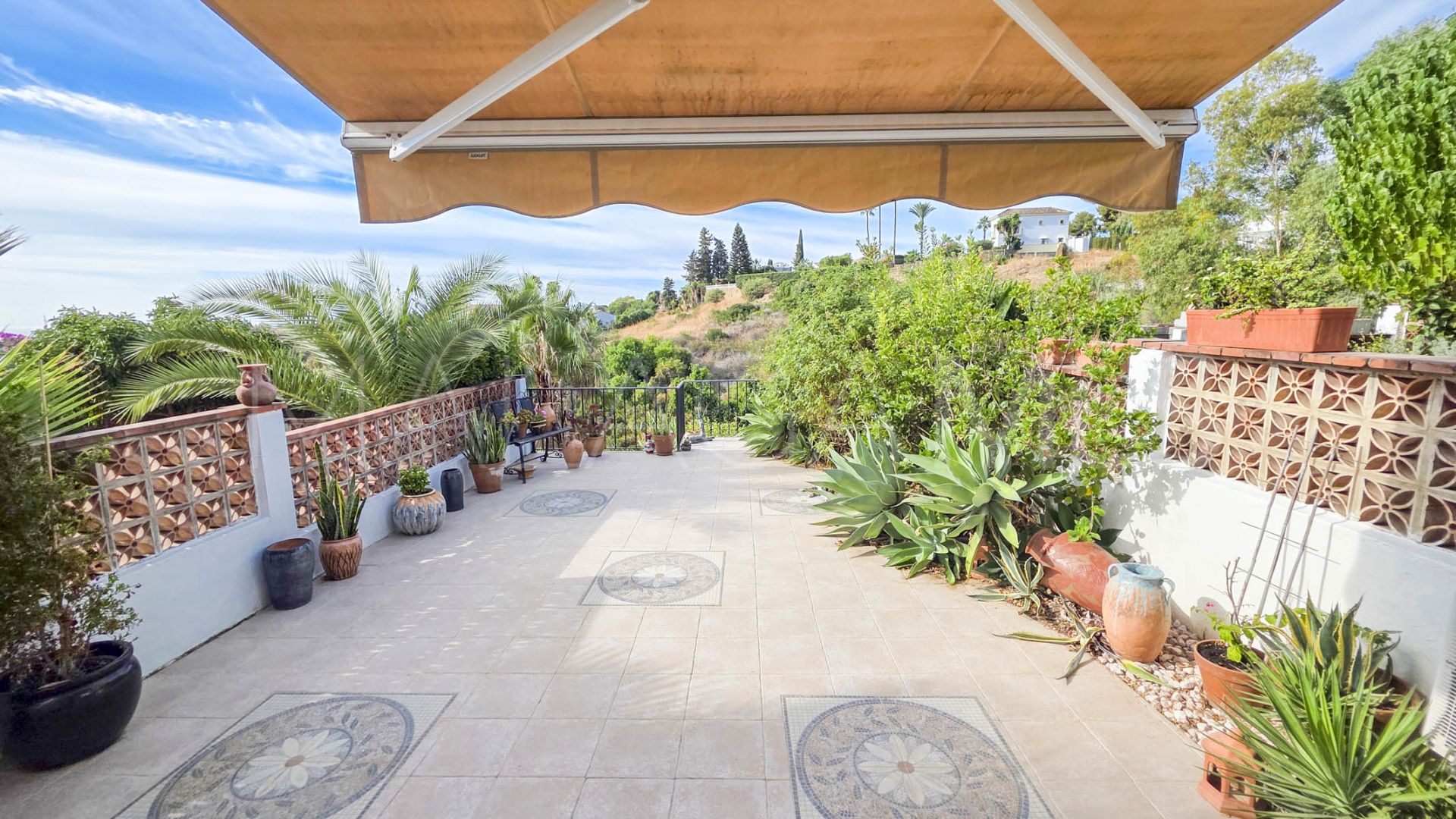 Maison de ville for sale in Estepona