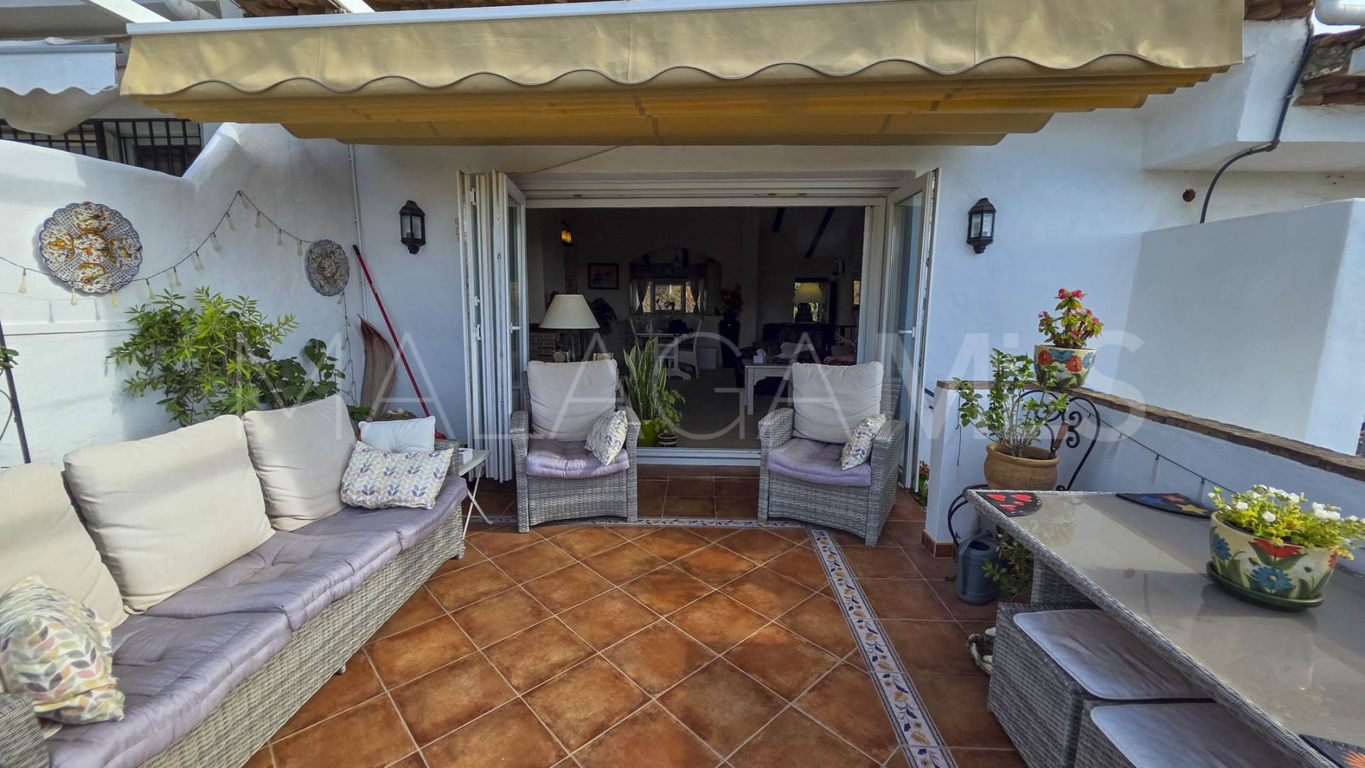 Maison de ville for sale in Estepona