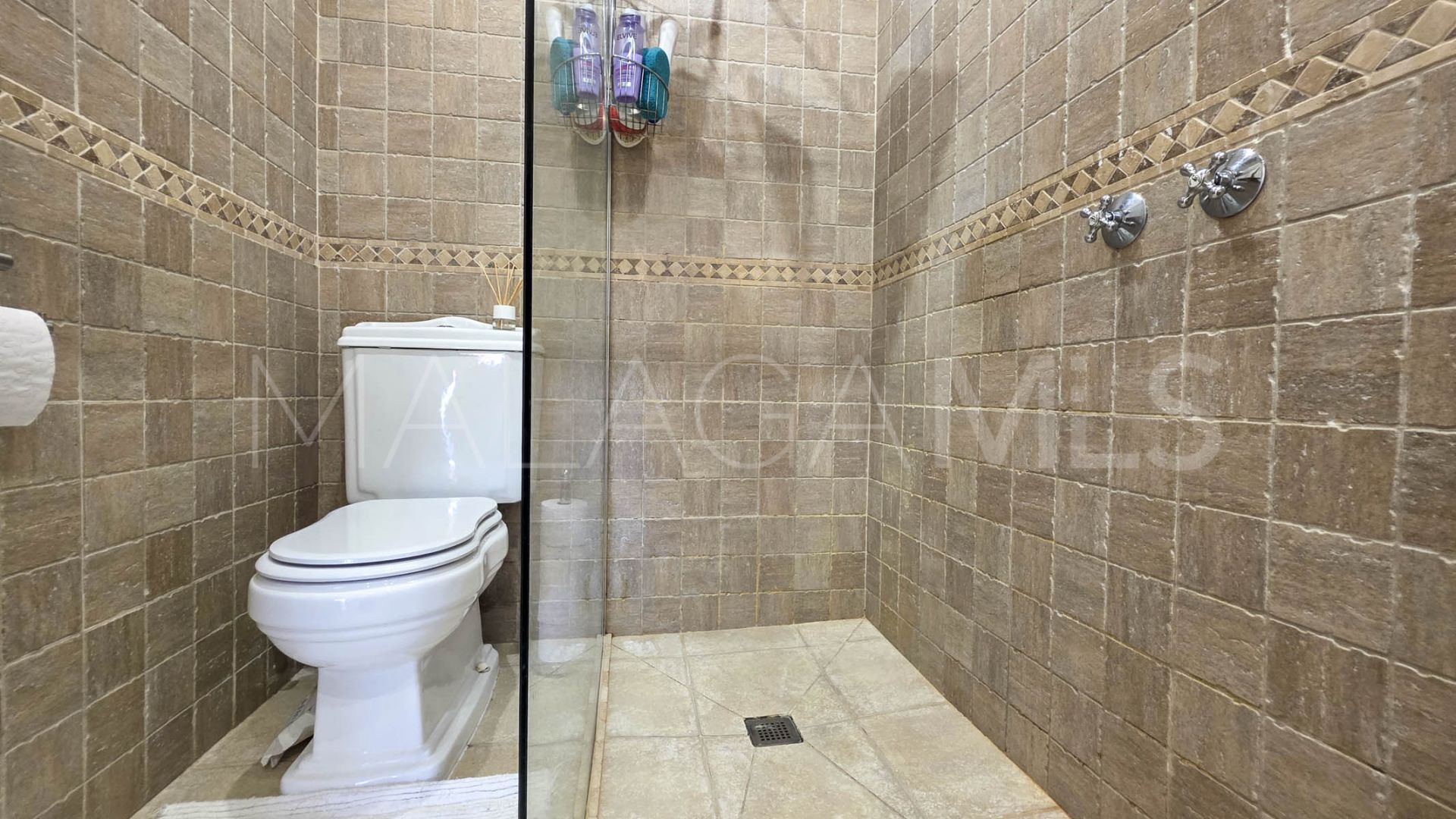 Maison de ville for sale in Estepona