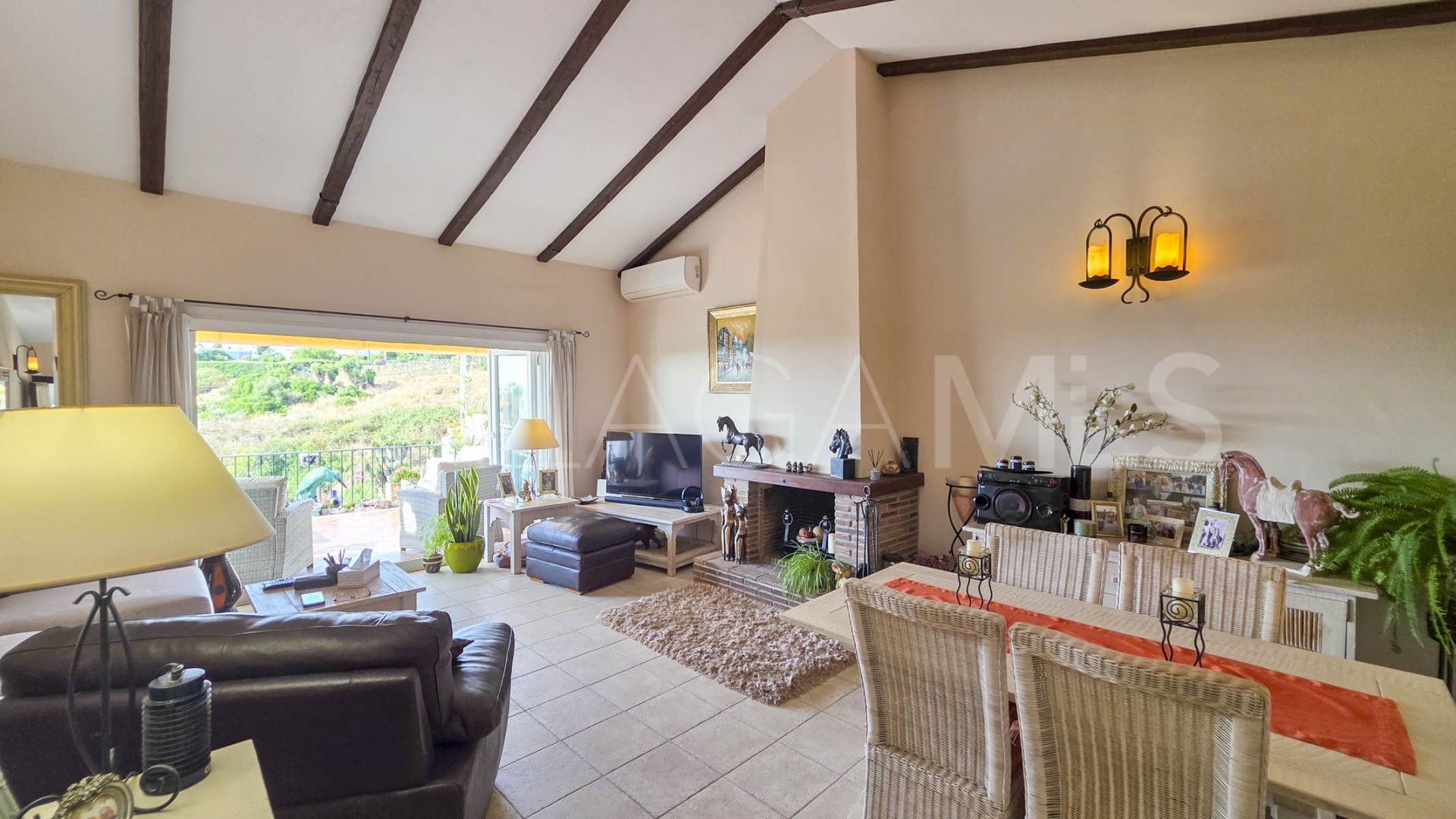 Maison de ville for sale in Estepona