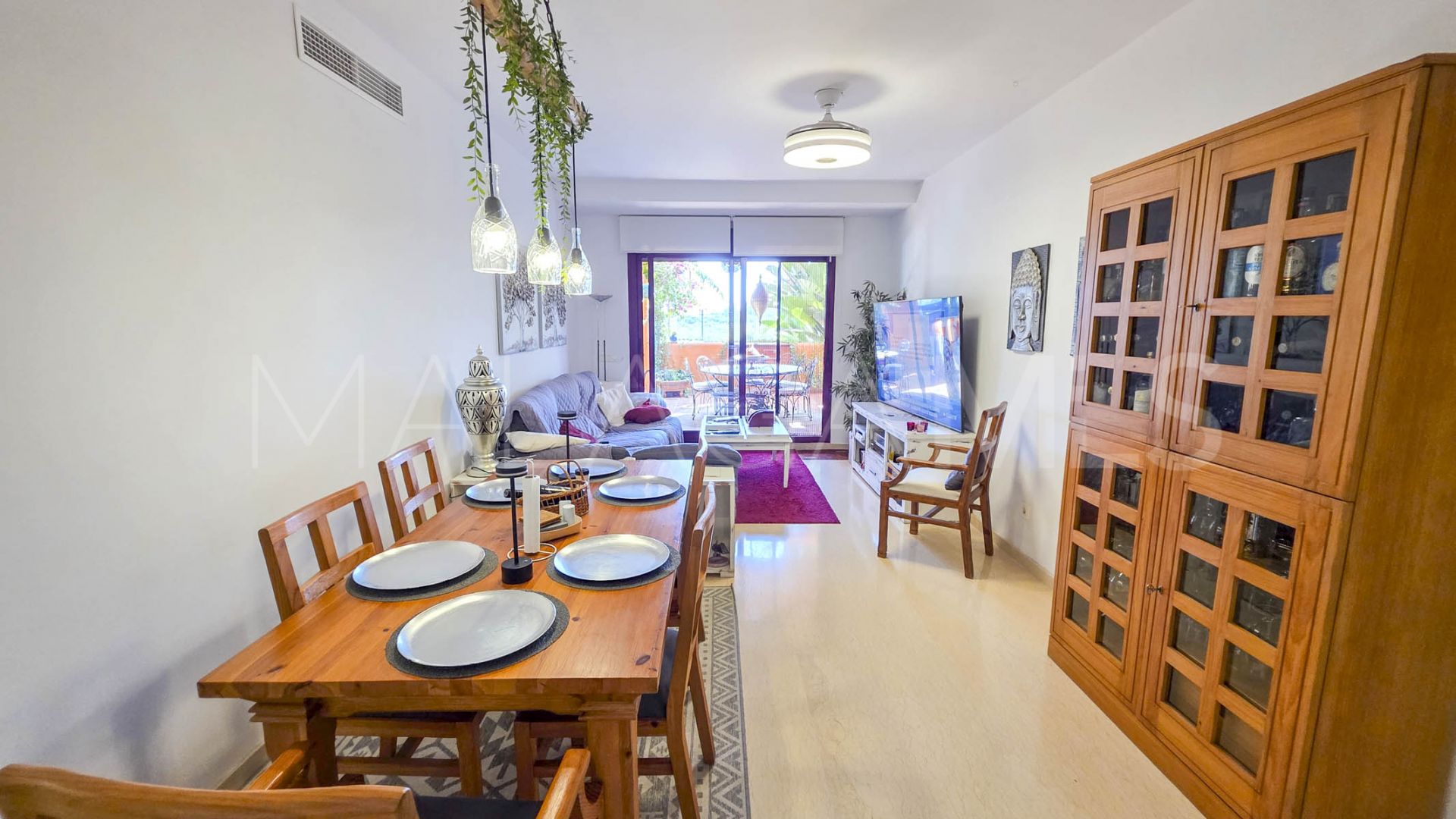 Markplanslägenhet for sale in La Duquesa
