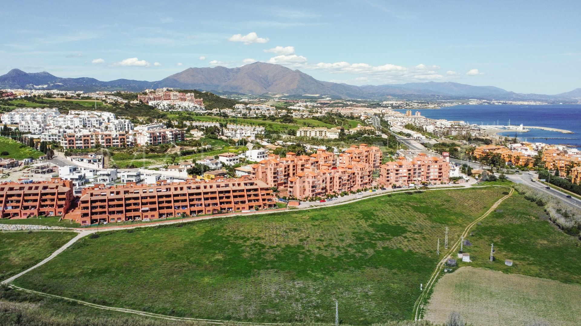 Markplanslägenhet for sale in La Duquesa