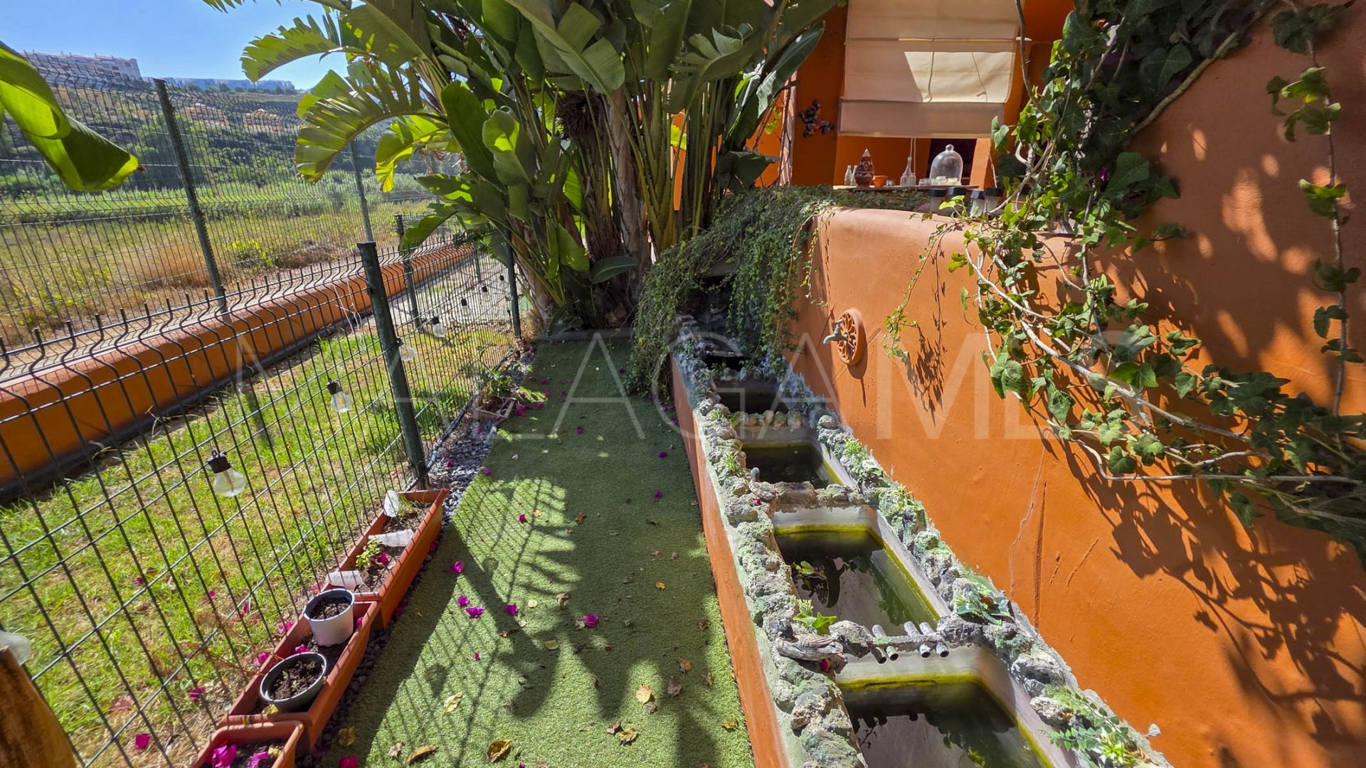 Markplanslägenhet for sale in La Duquesa