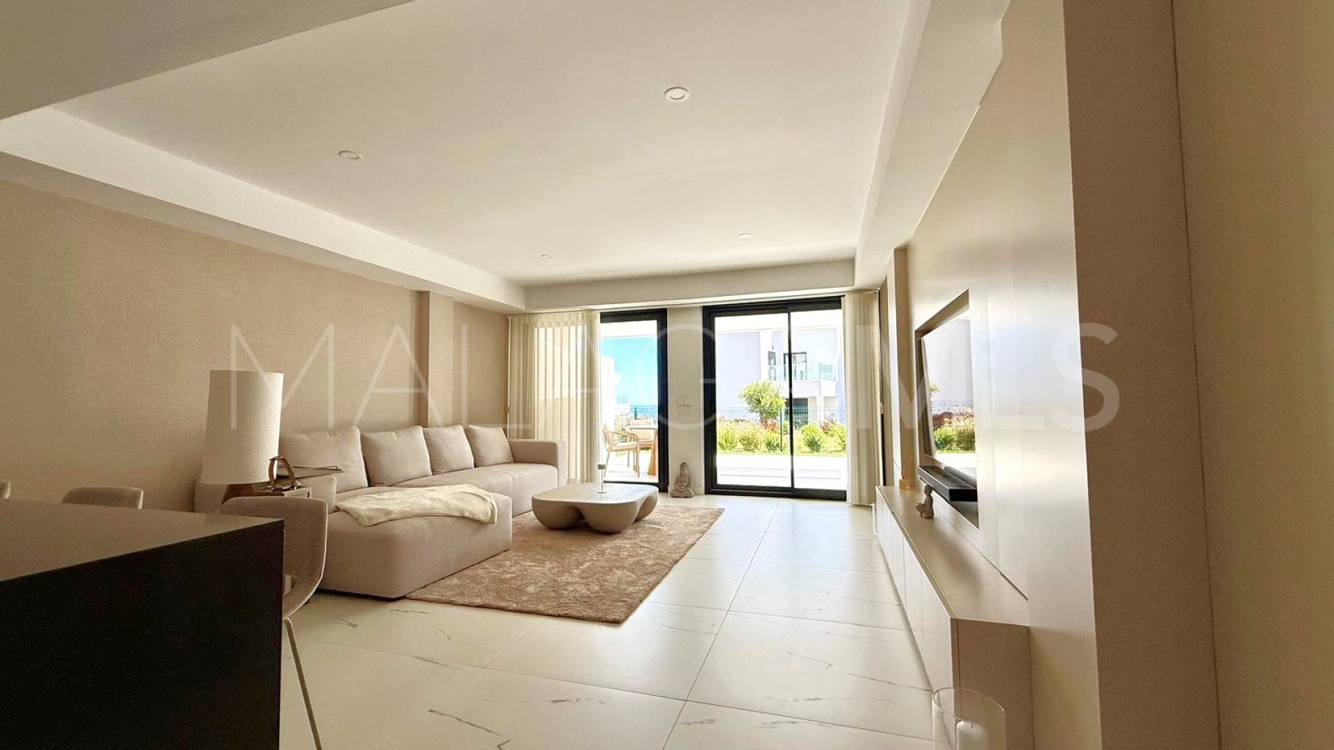 Apartamento with 2 bedrooms for sale in Bahia de Casares