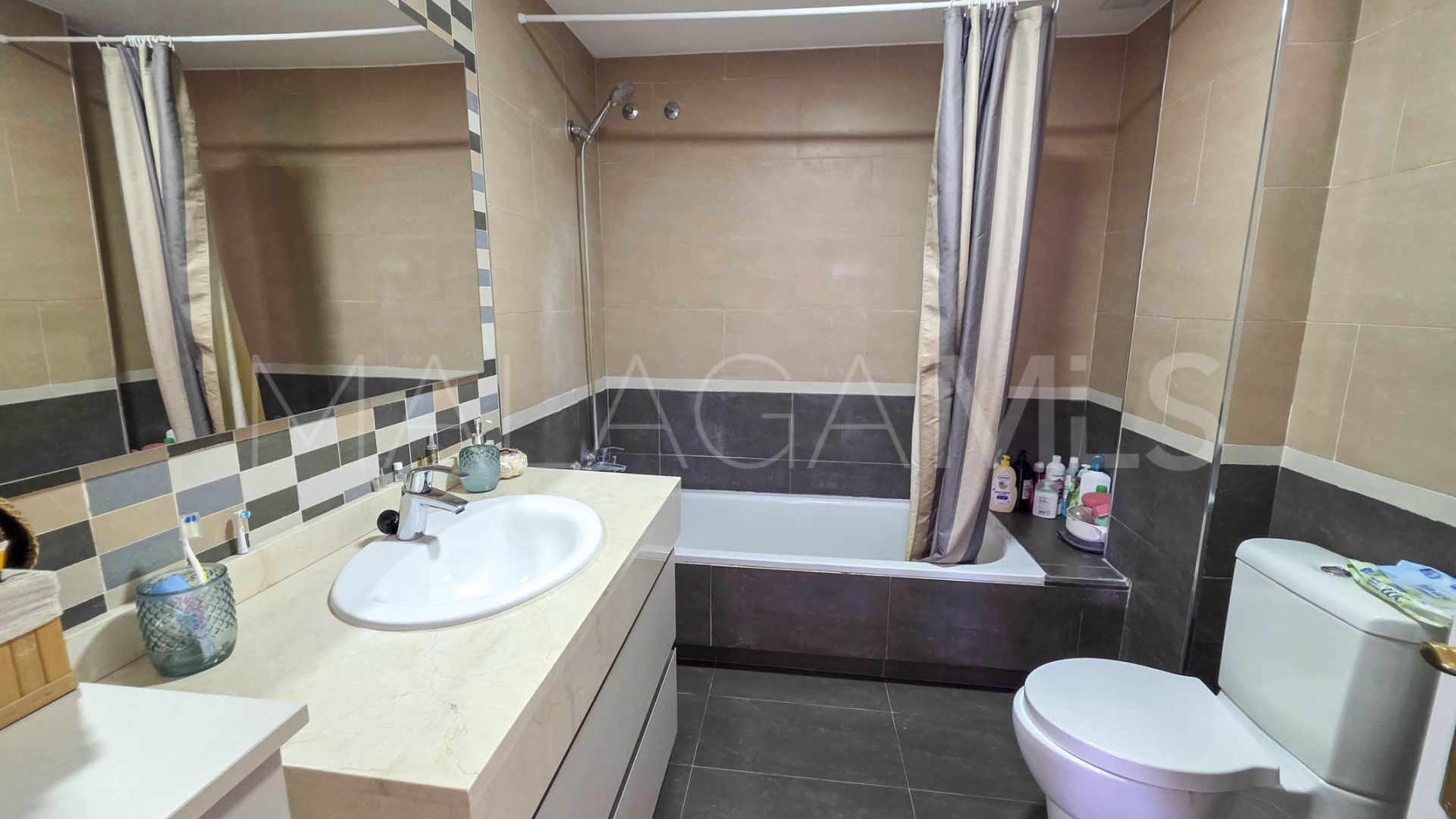 Apartamento for sale in La Duquesa