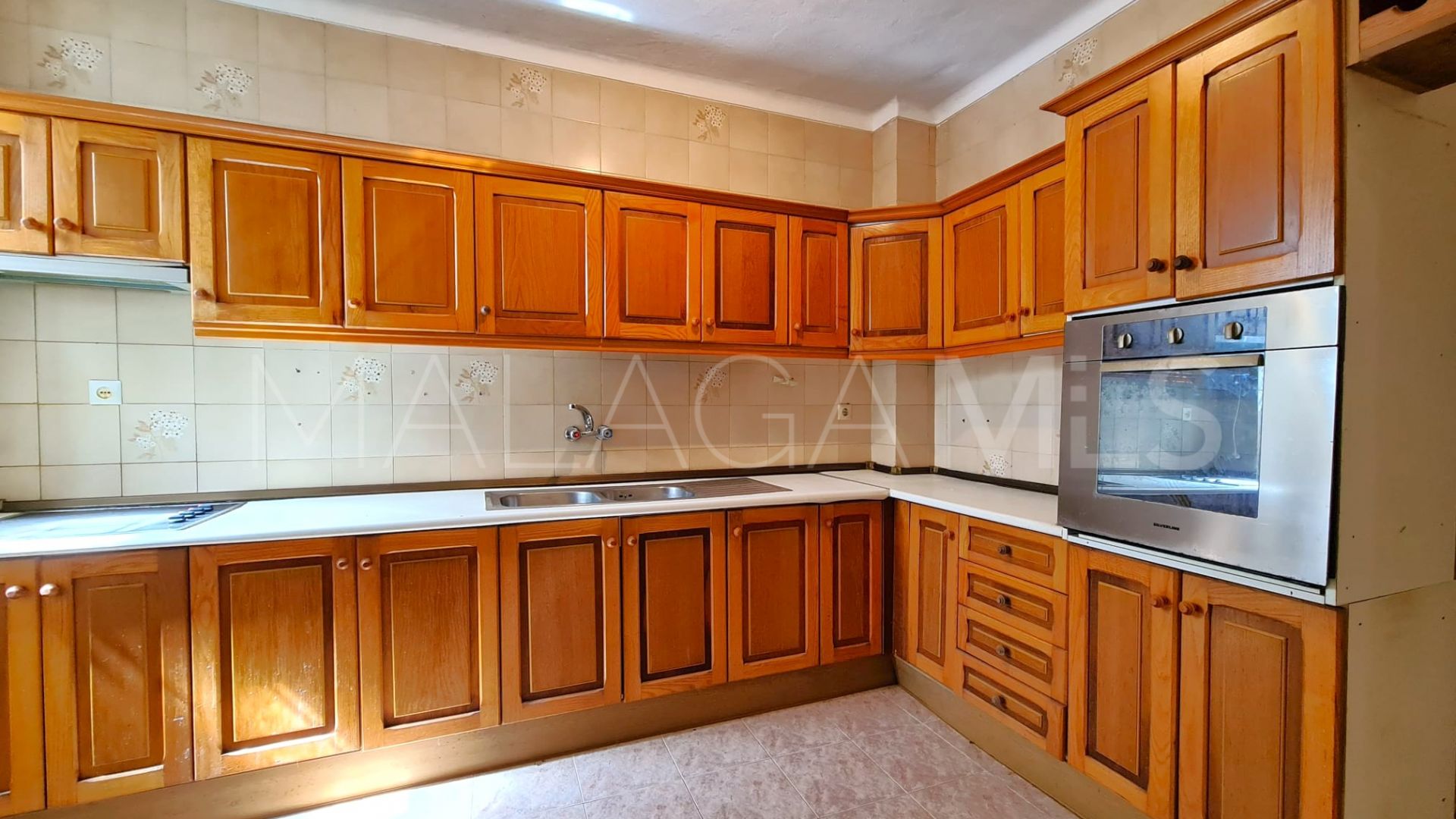 Maison de ville for sale in Estepona