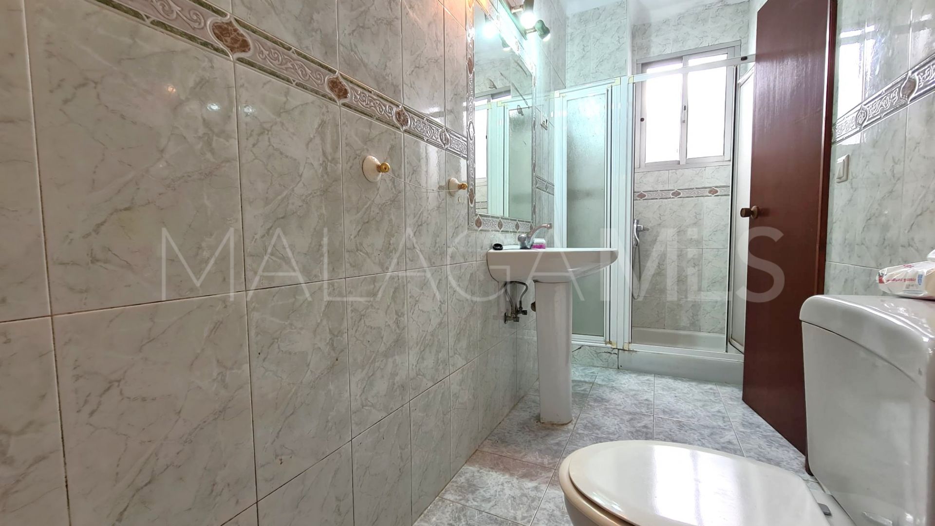 Maison de ville for sale in Estepona