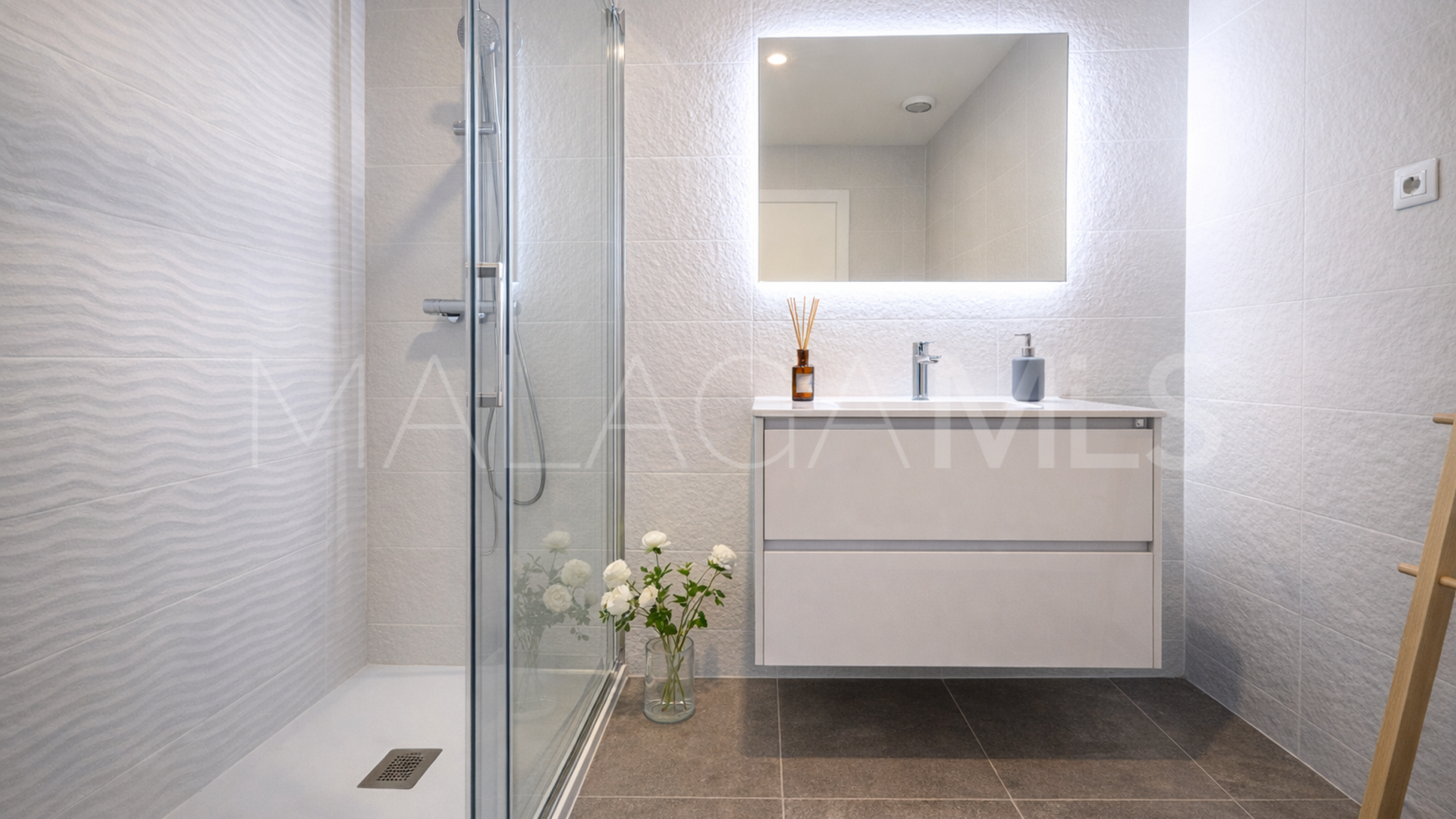 Apartamento for sale de 3 bedrooms in Estepona