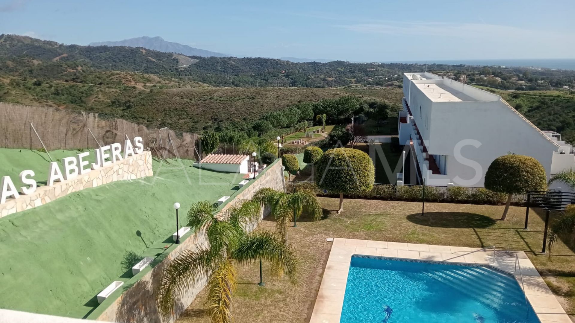Duplex in Estepona for sale
