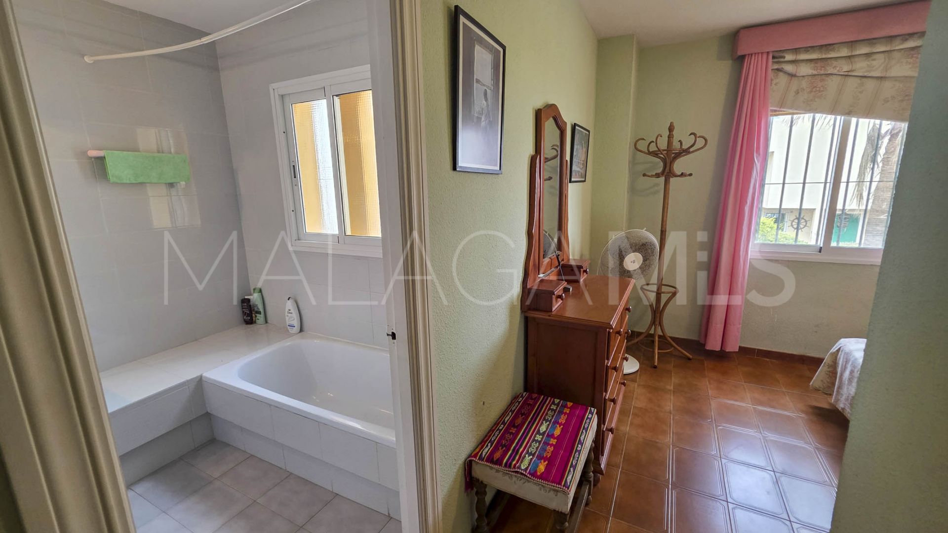 Reihenhaus for sale in Casares Playa