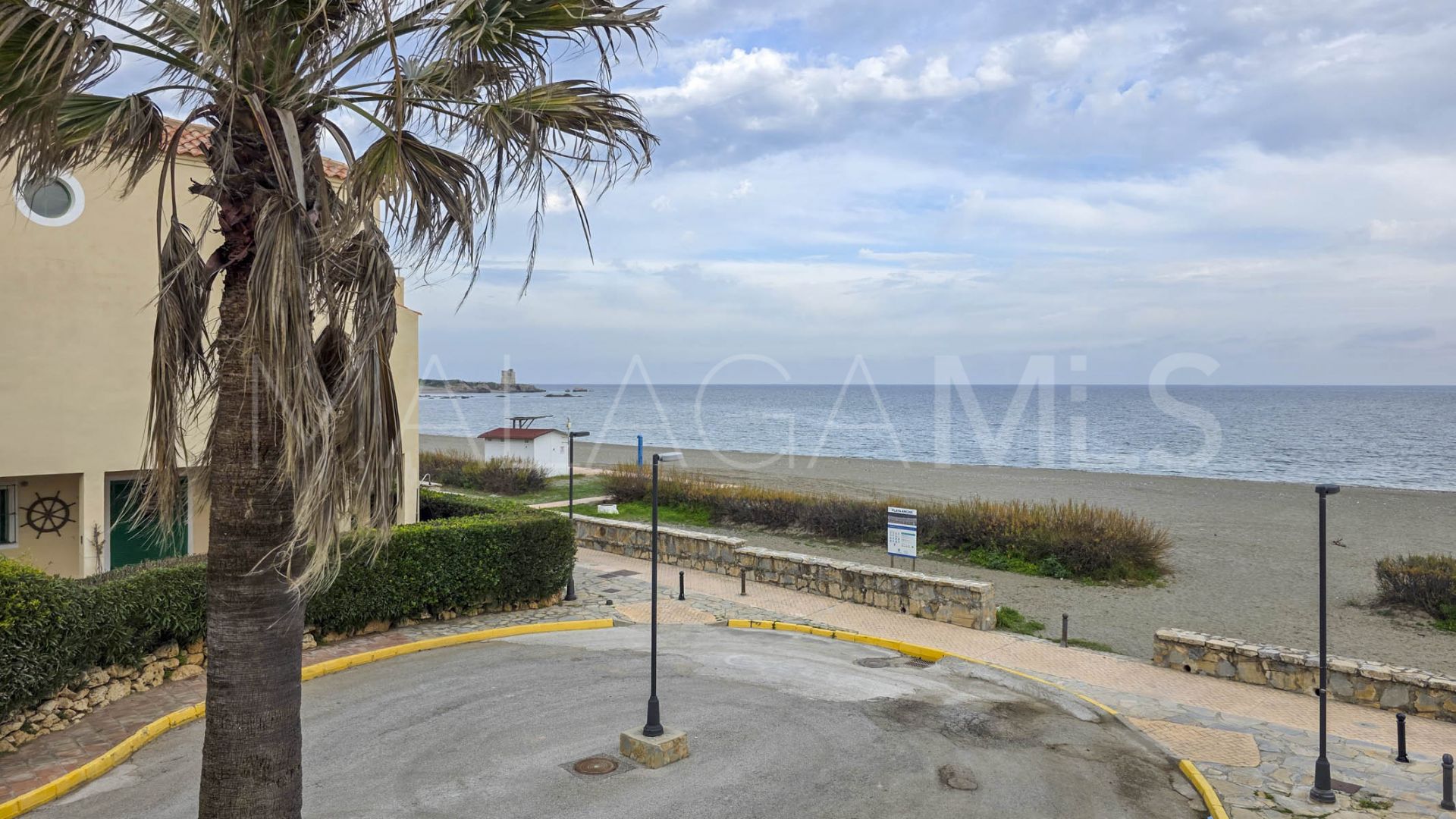 Reihenhaus for sale in Casares Playa