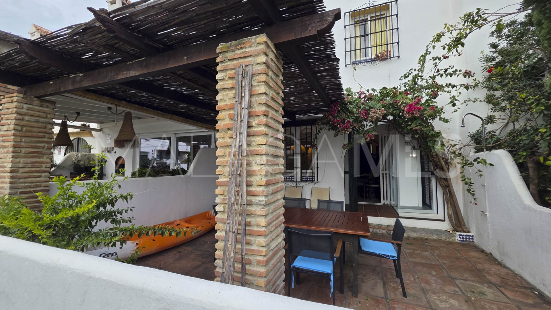Reihenhaus for sale in Casares Playa