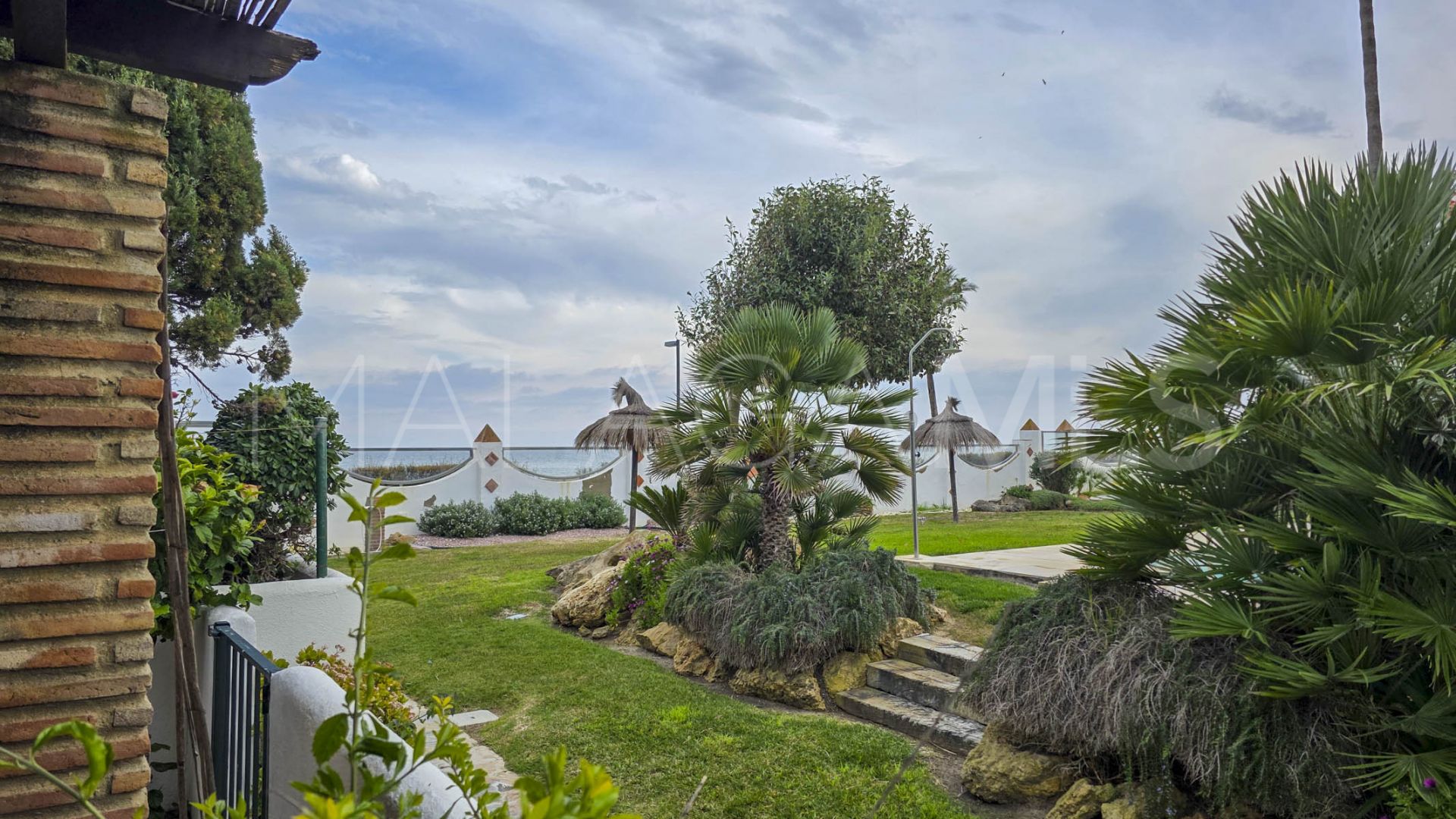 Reihenhaus for sale in Casares Playa