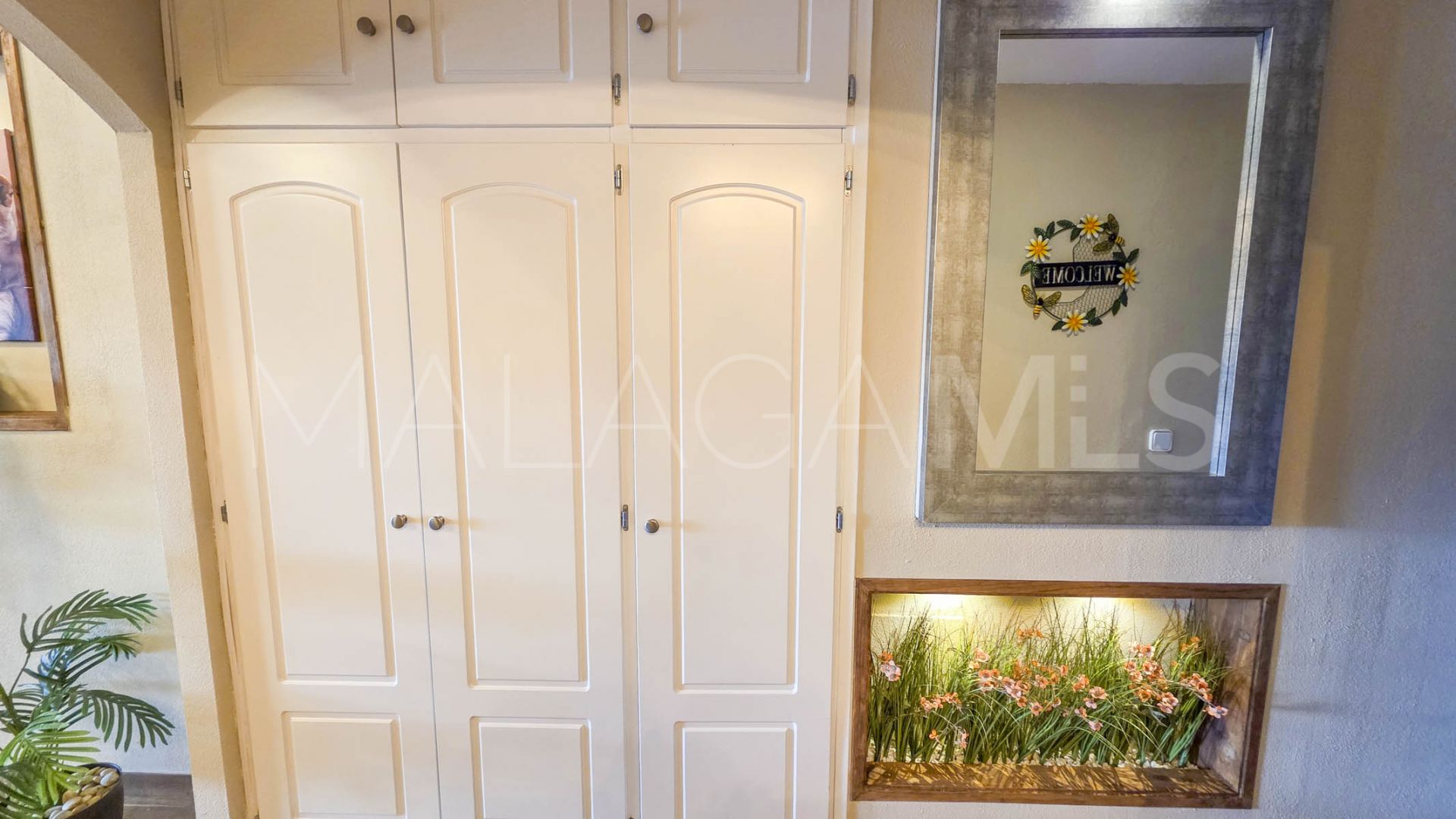 Markplanslägenhet for sale in La Duquesa