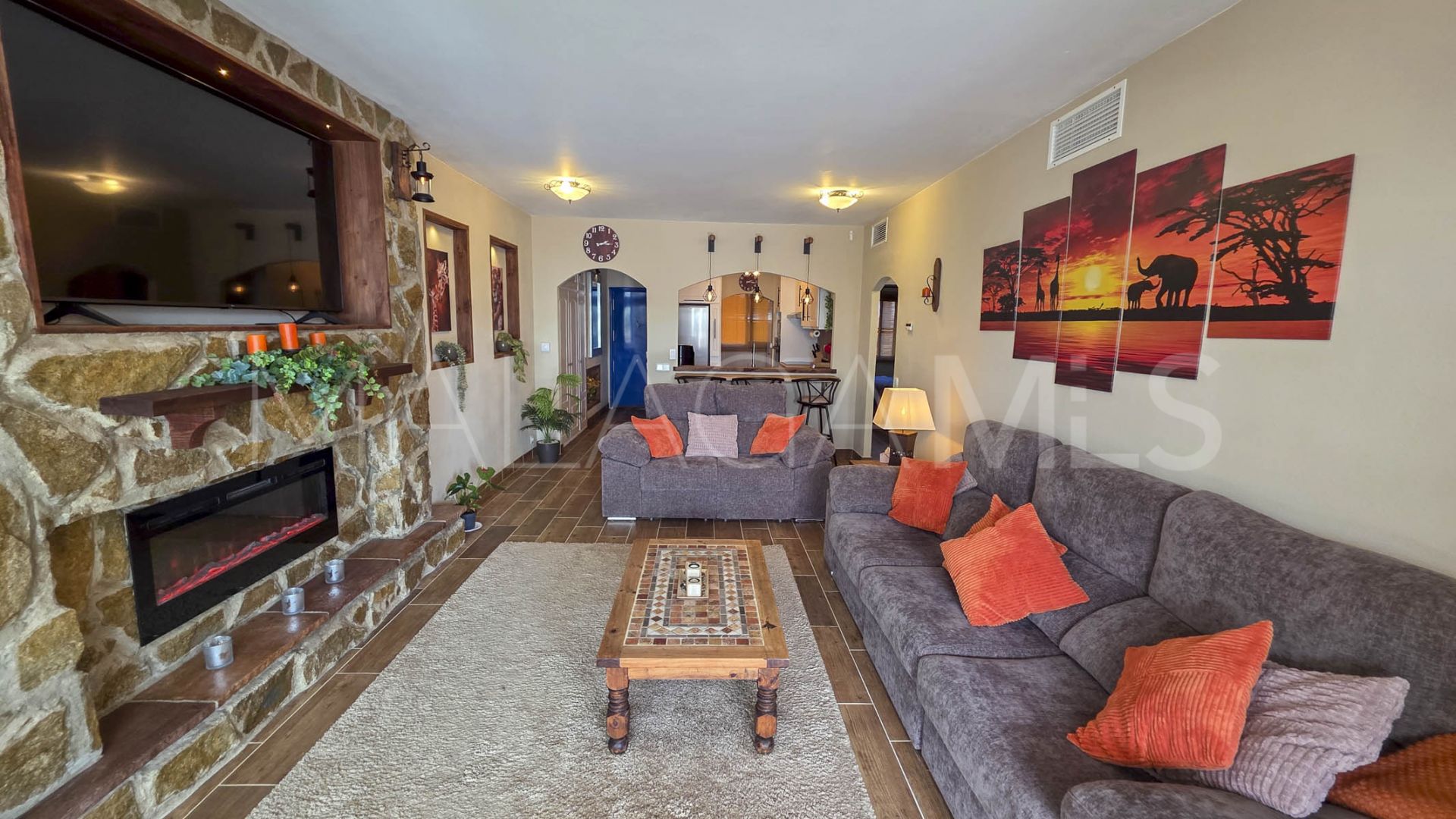 Markplanslägenhet for sale in La Duquesa