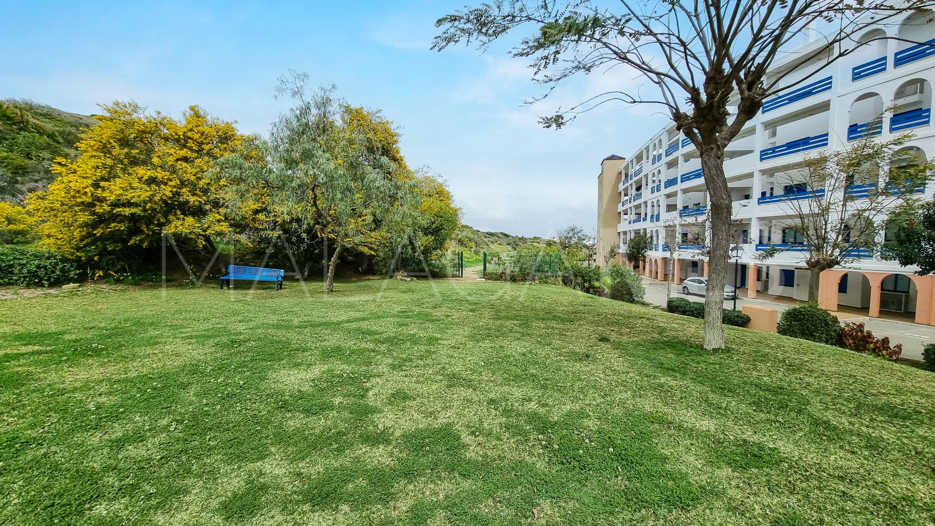 Markplanslägenhet for sale in La Duquesa