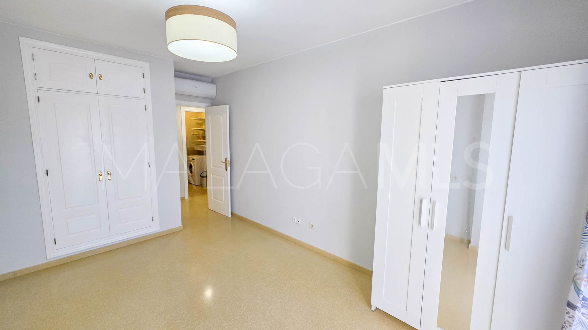 2 bedrooms apartment in Sabinillas for sale