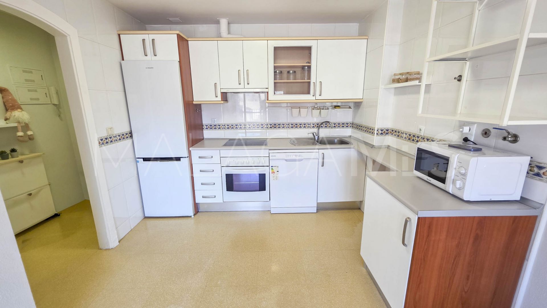 2 bedrooms apartment in Sabinillas for sale