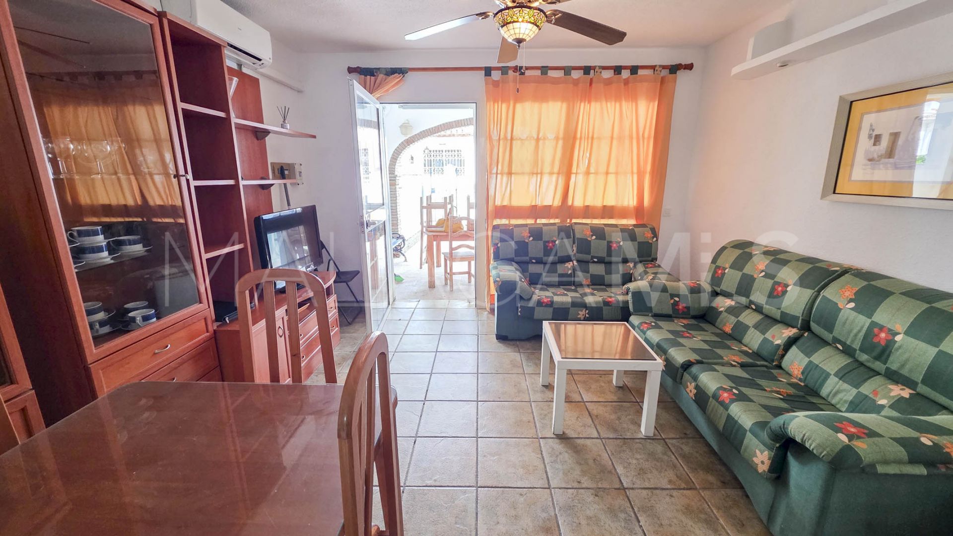 Maison de ville for sale in La Duquesa